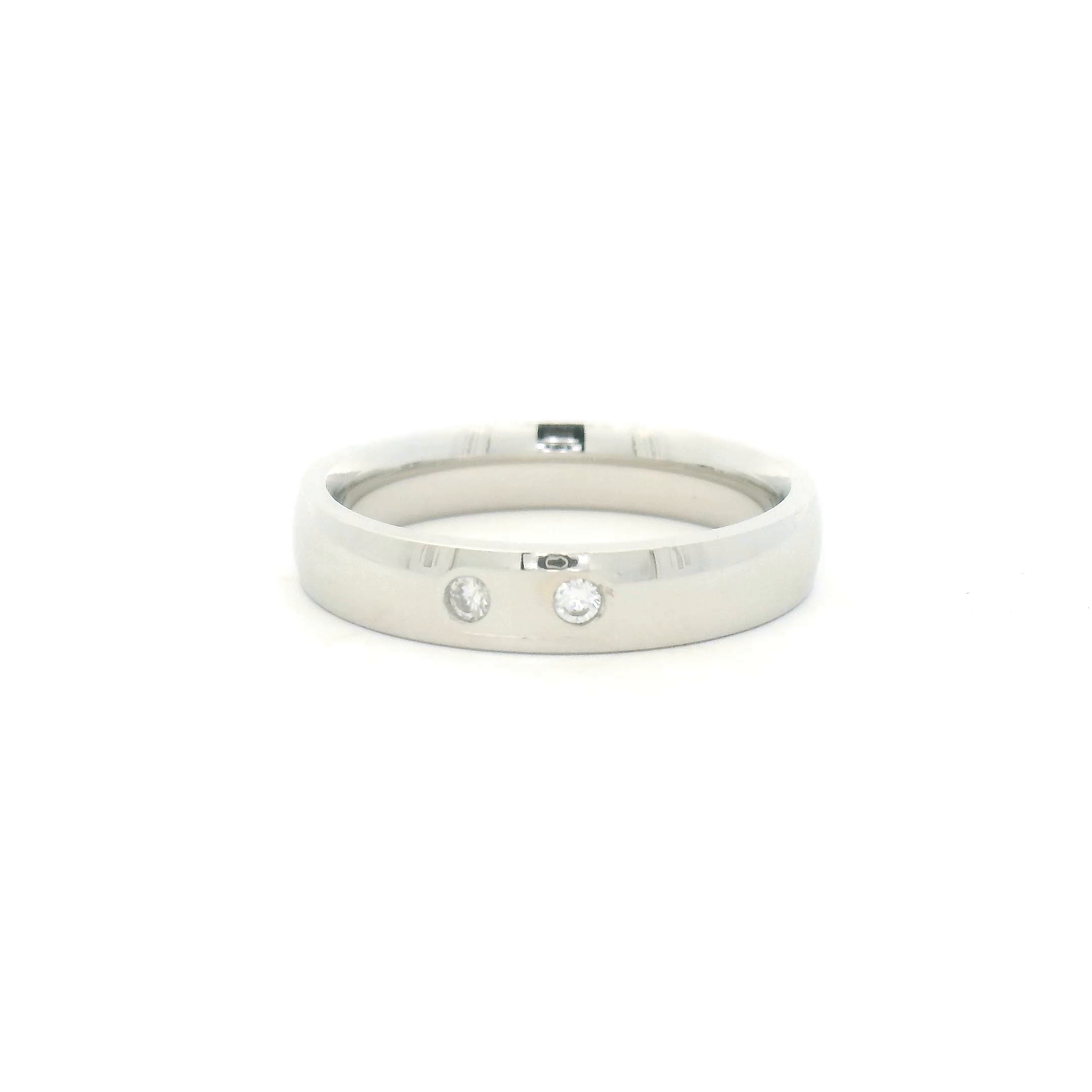 925 Silver Mens Ring with Sparkling Details