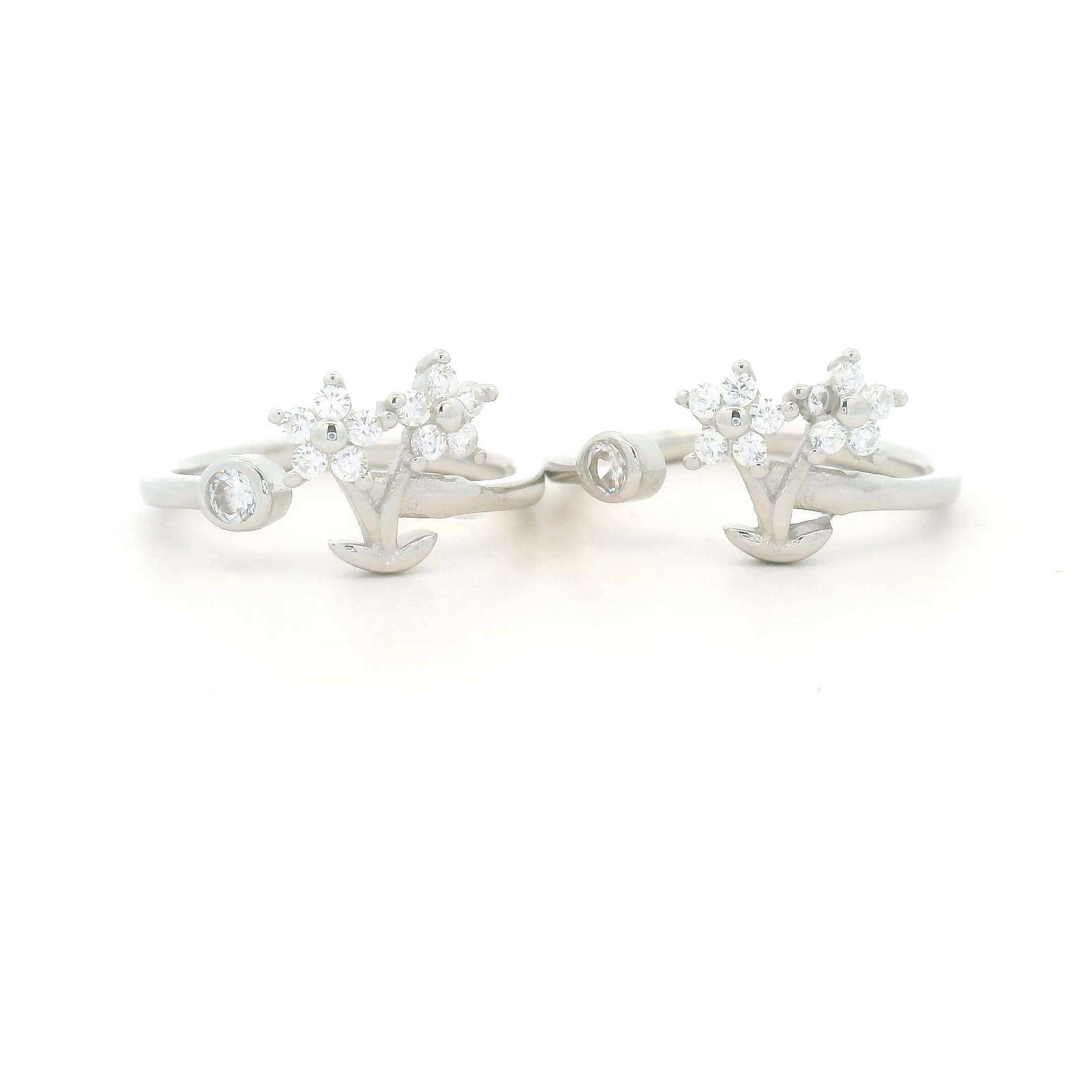 Floral Pot Design Silver Toe Rings