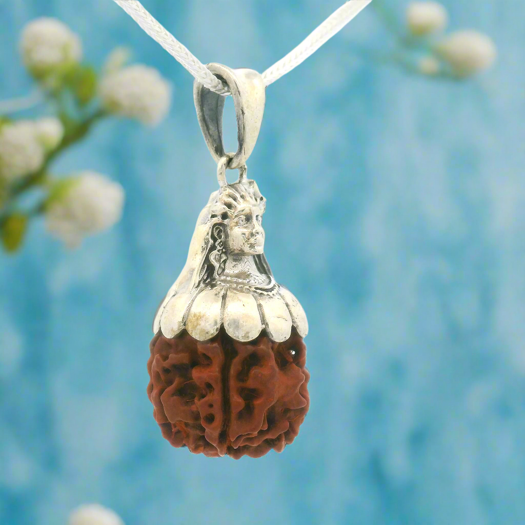 Horse Pendant in Silver