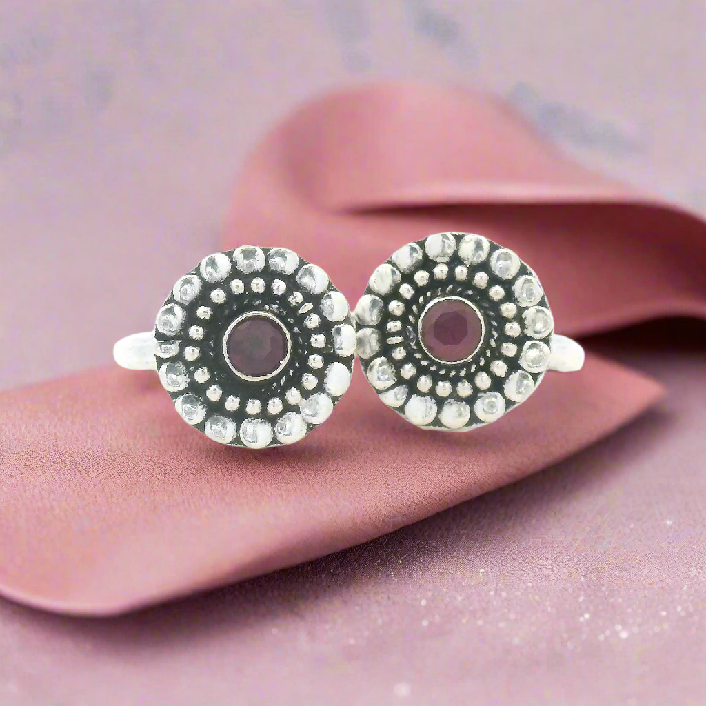 Silver Toe Ring with Ruby Accents