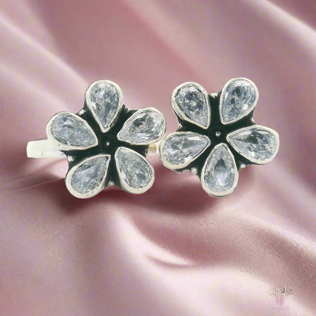 Vintage Vibes Silver Toe Ring