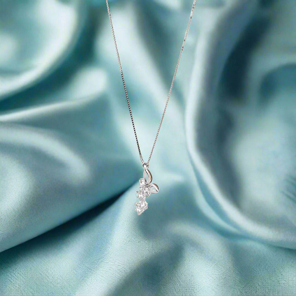 Womens Silver Floral Pendant Chain