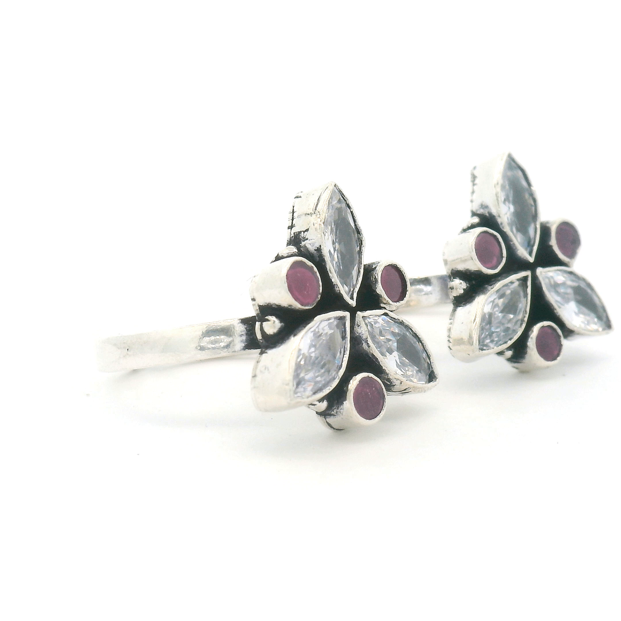 Silver and Diamond Toe Rings