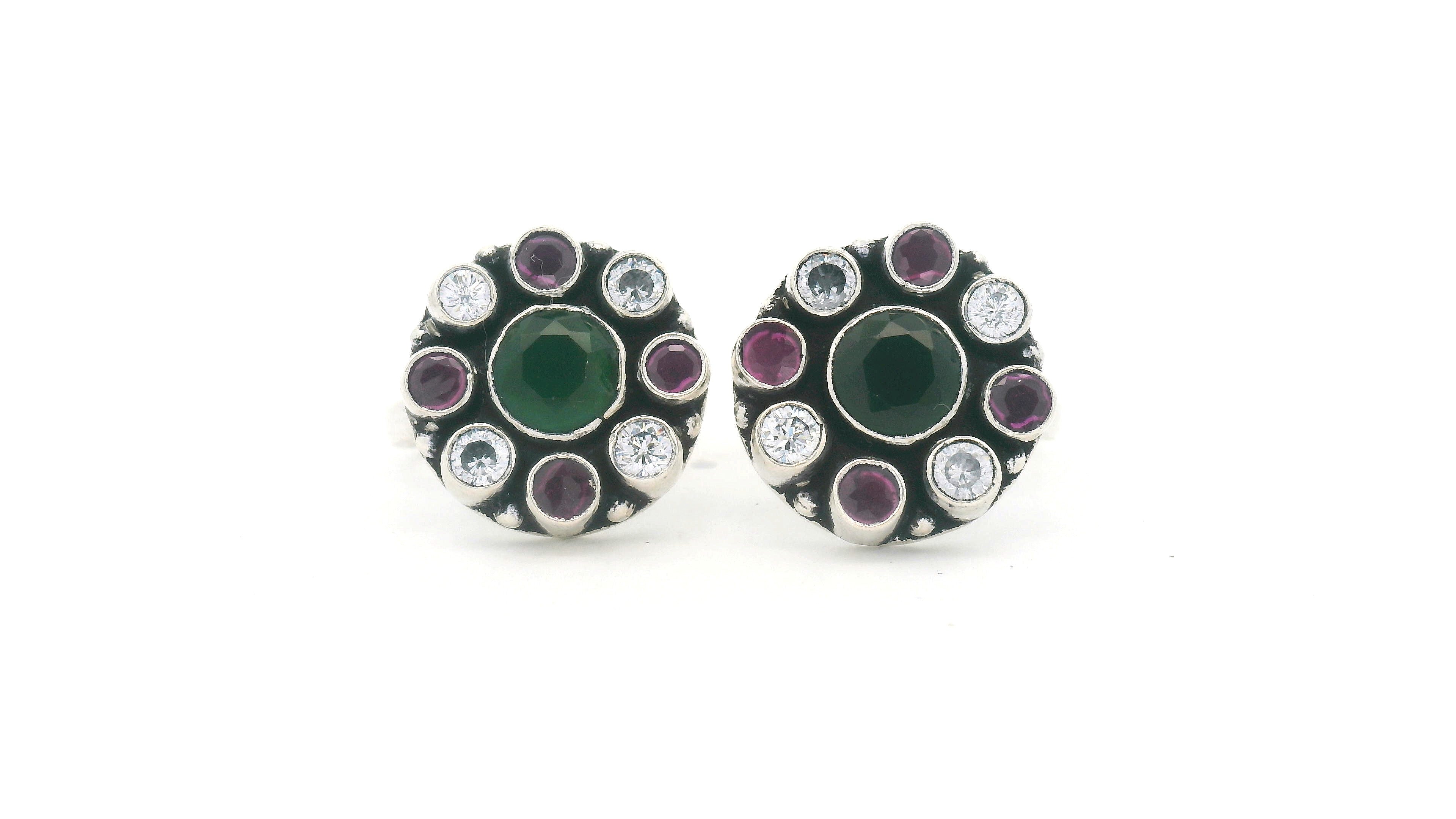 Vintage Garnet Petal Toe Ring