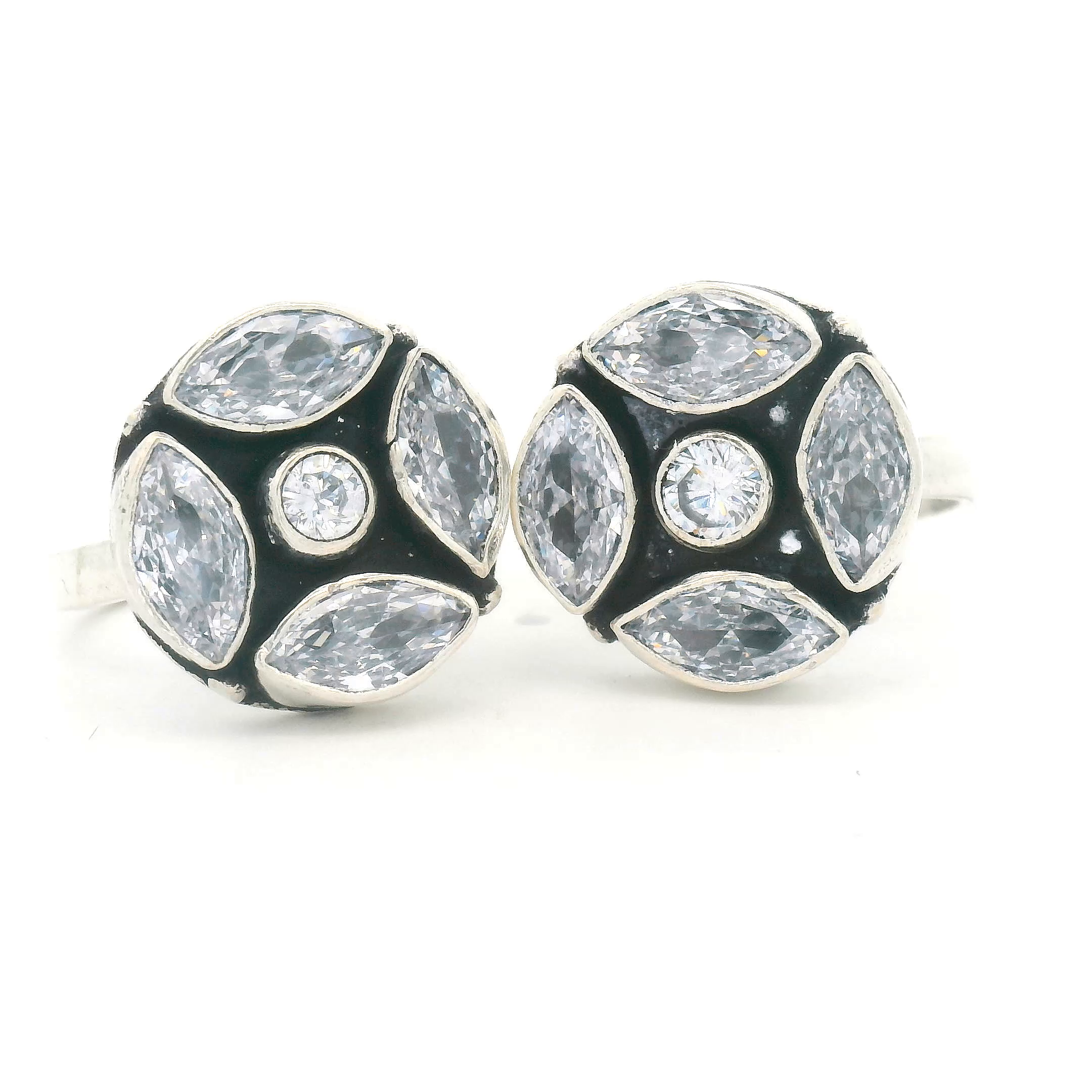 Silver Antique and Gemstone Toerings