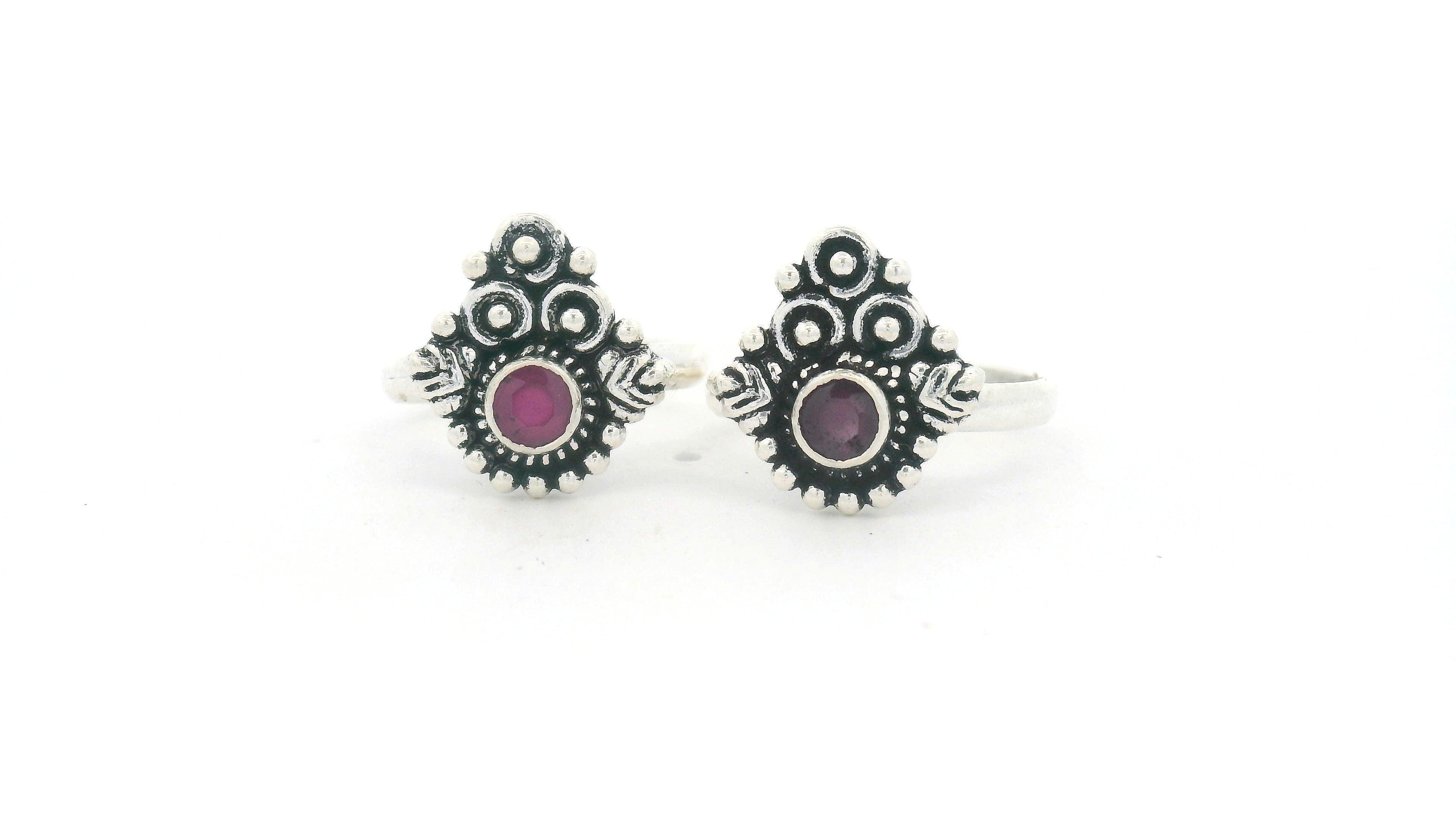 Antique Swirl Silver Toe Ring