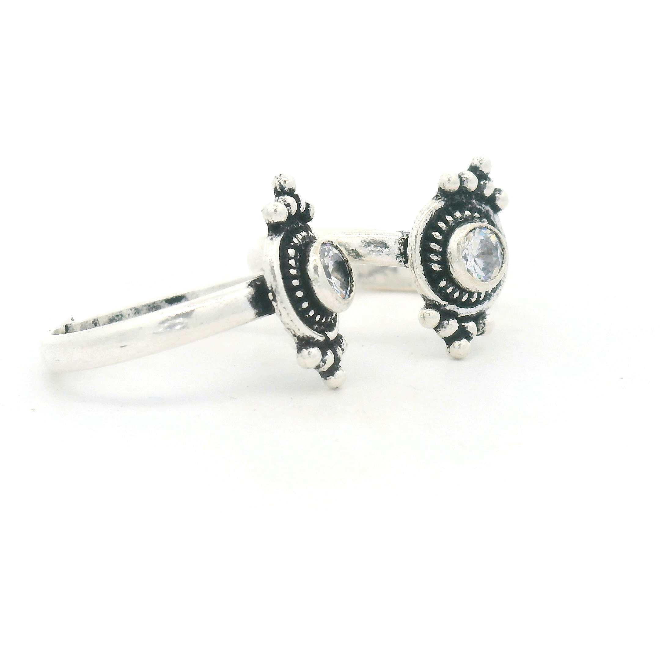 Silver Toerings with Gemstone