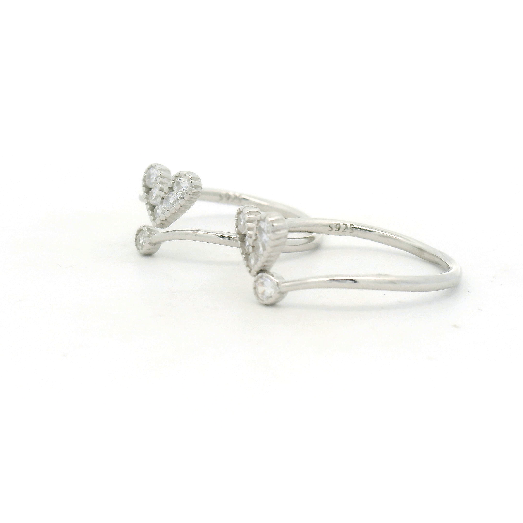 Charming Heart-Shaped Diamond Toe Ring