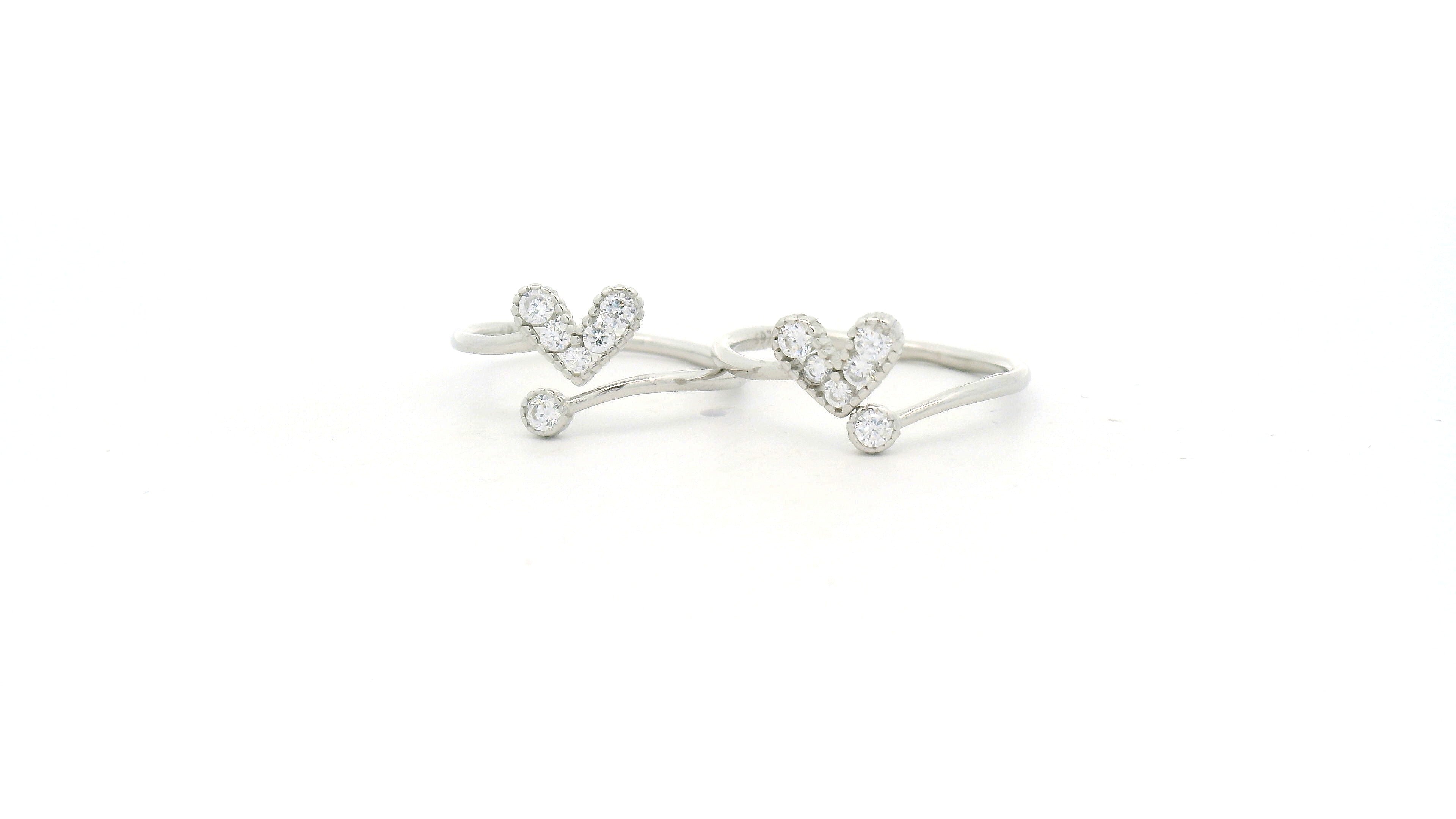 Charming Heart-Shaped Diamond Toe Ring