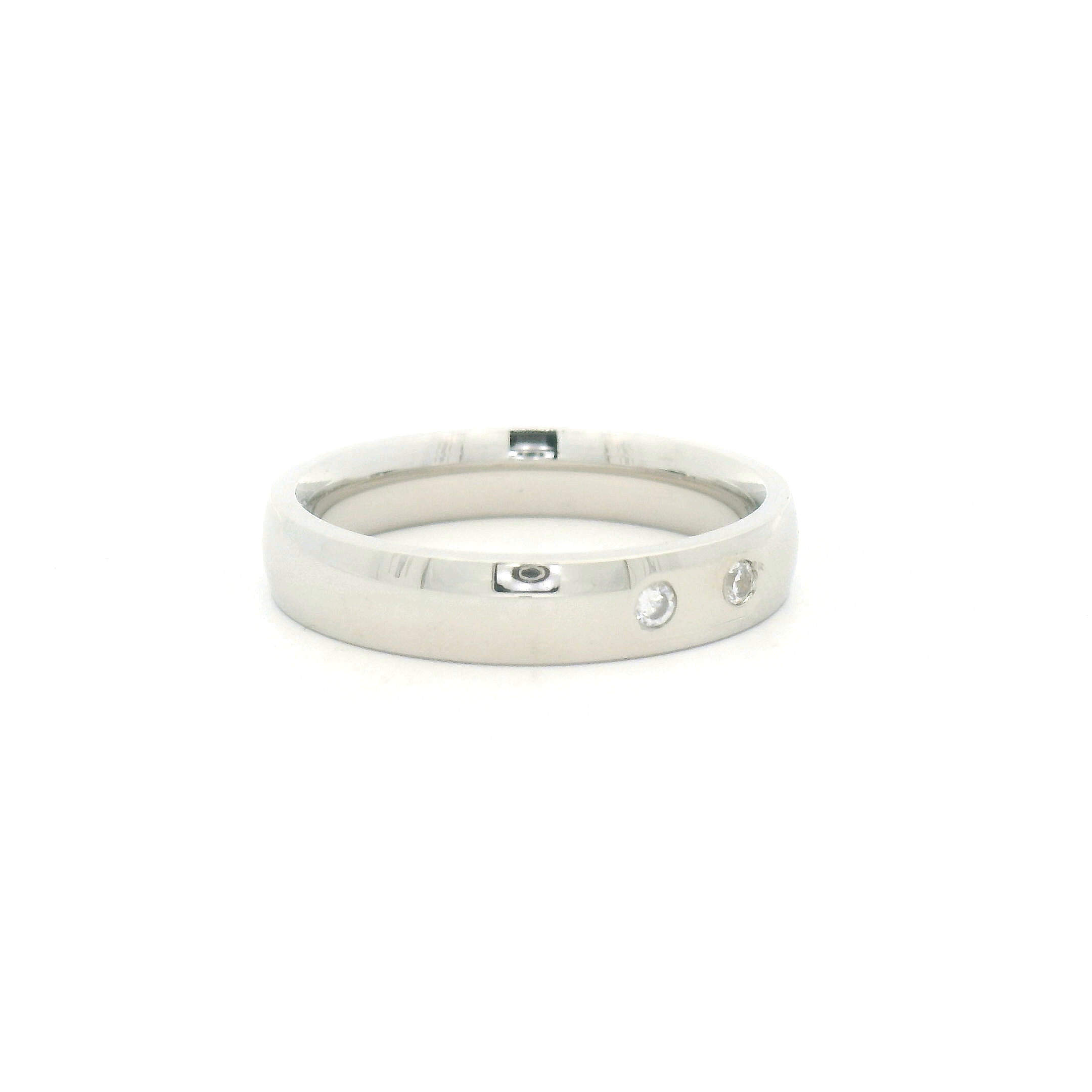 925 Silver Mens Ring with Sparkling Details