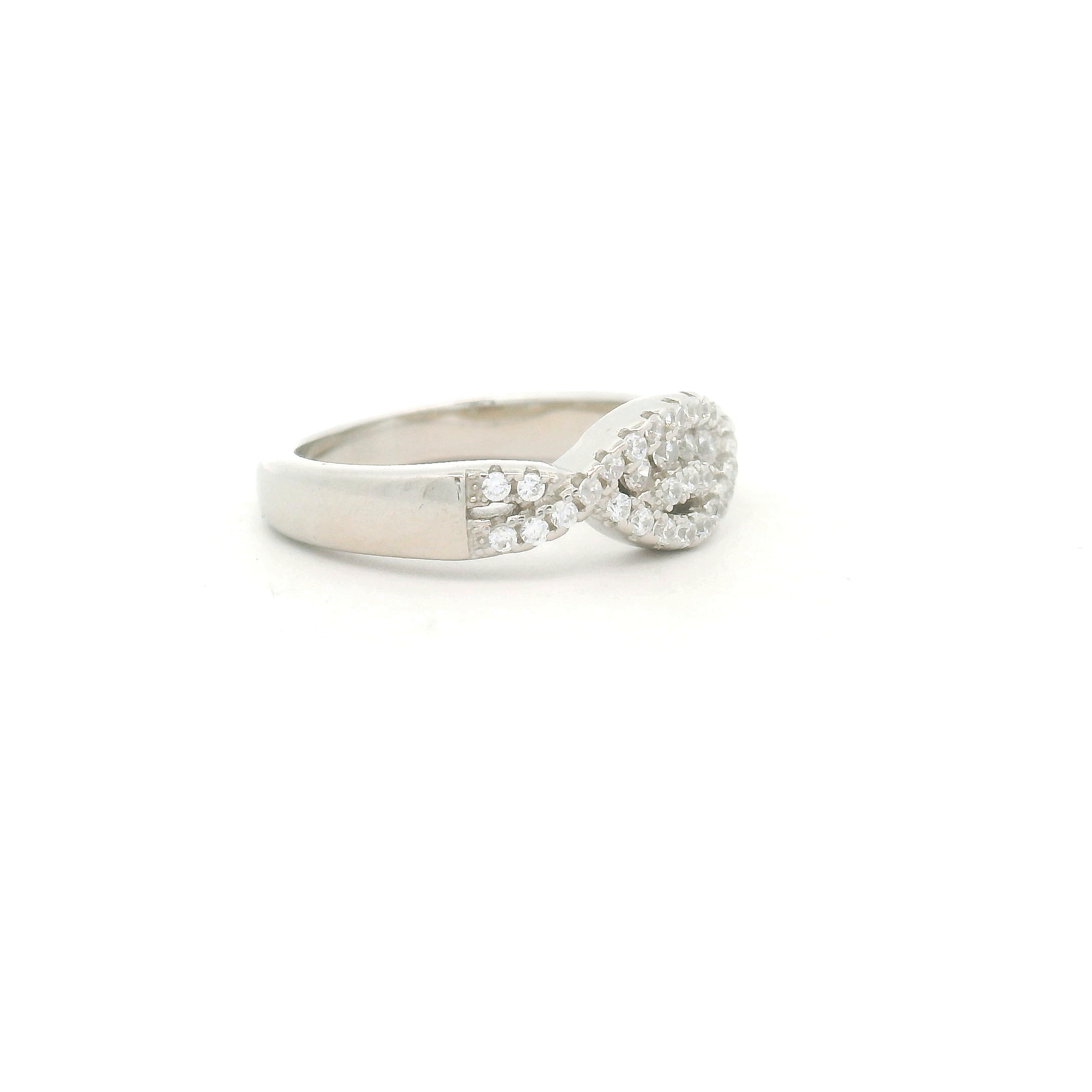 Elegant Diamond Ring for Women