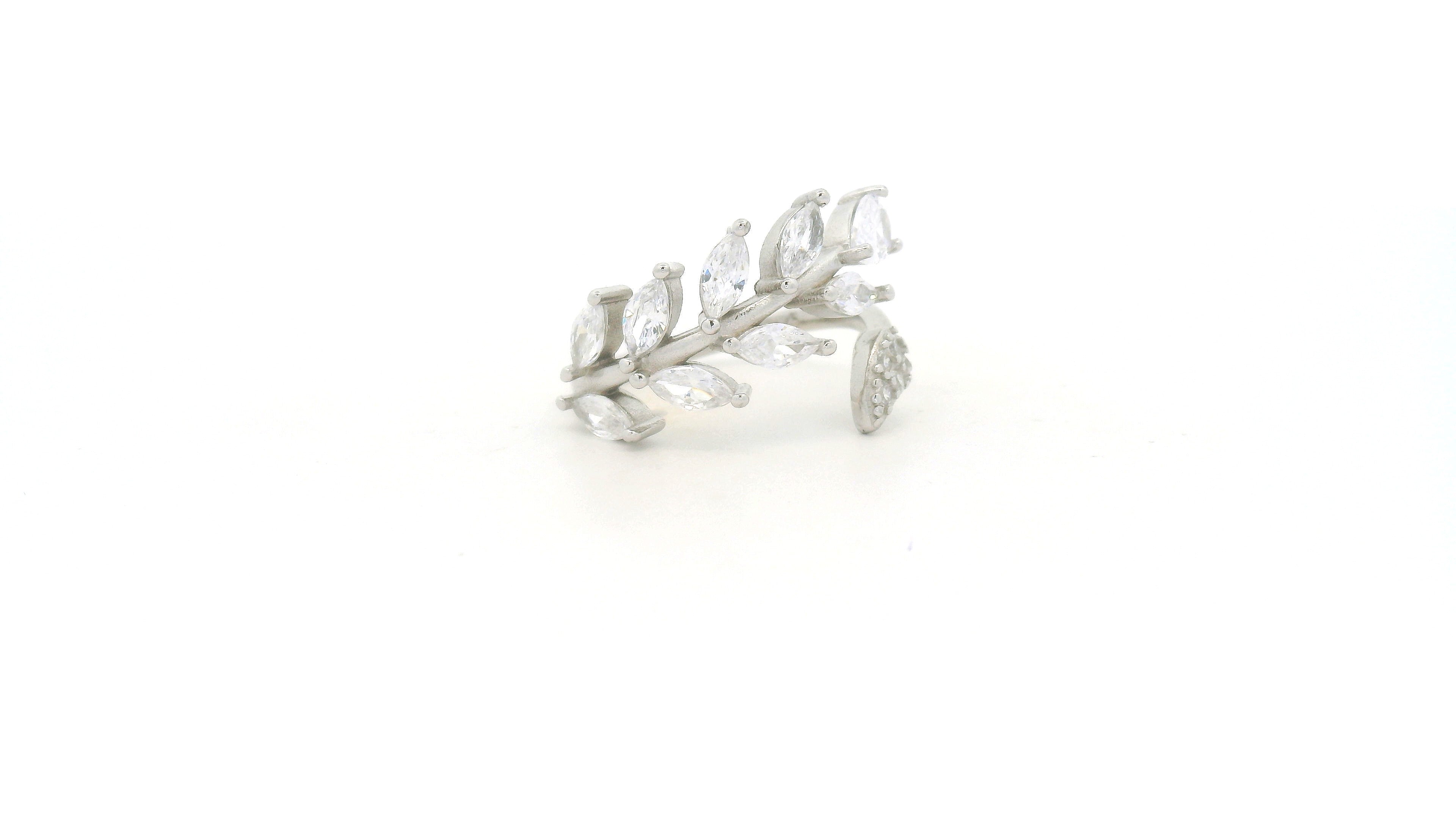 Leaf Design Ring