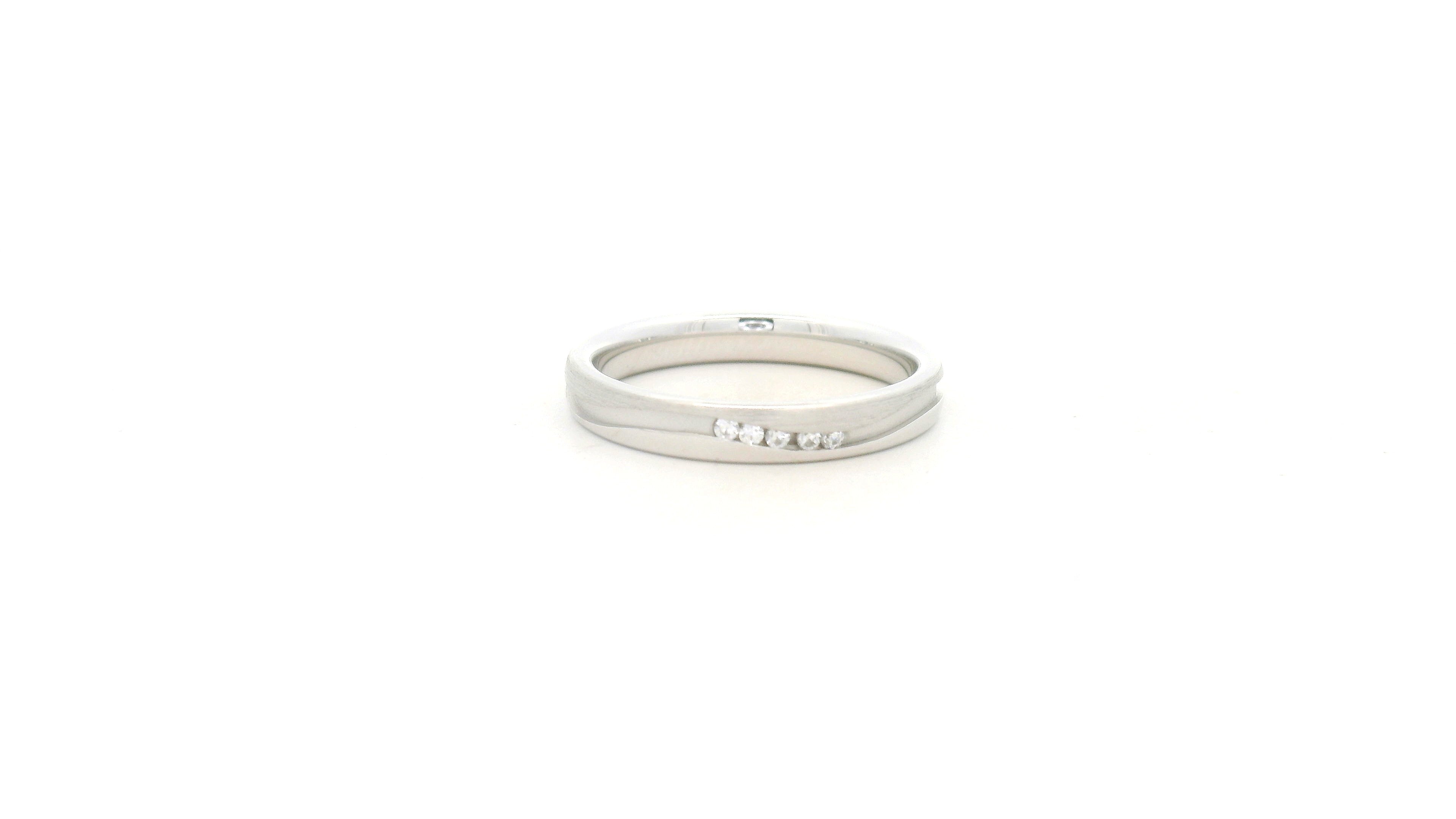 Silver Men Ring with Diamonds