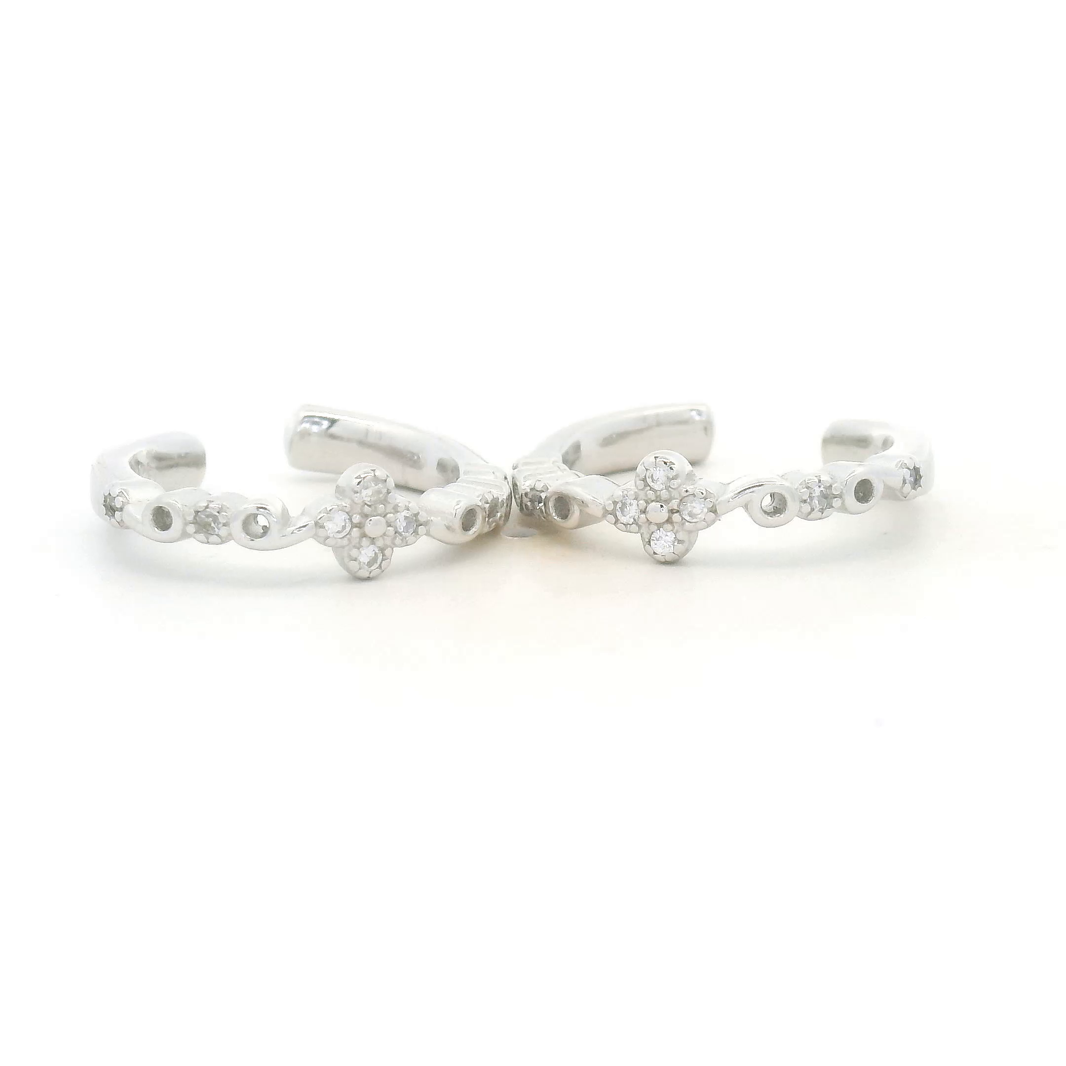 Occasion Silver Toe Rings with Sparkling Details