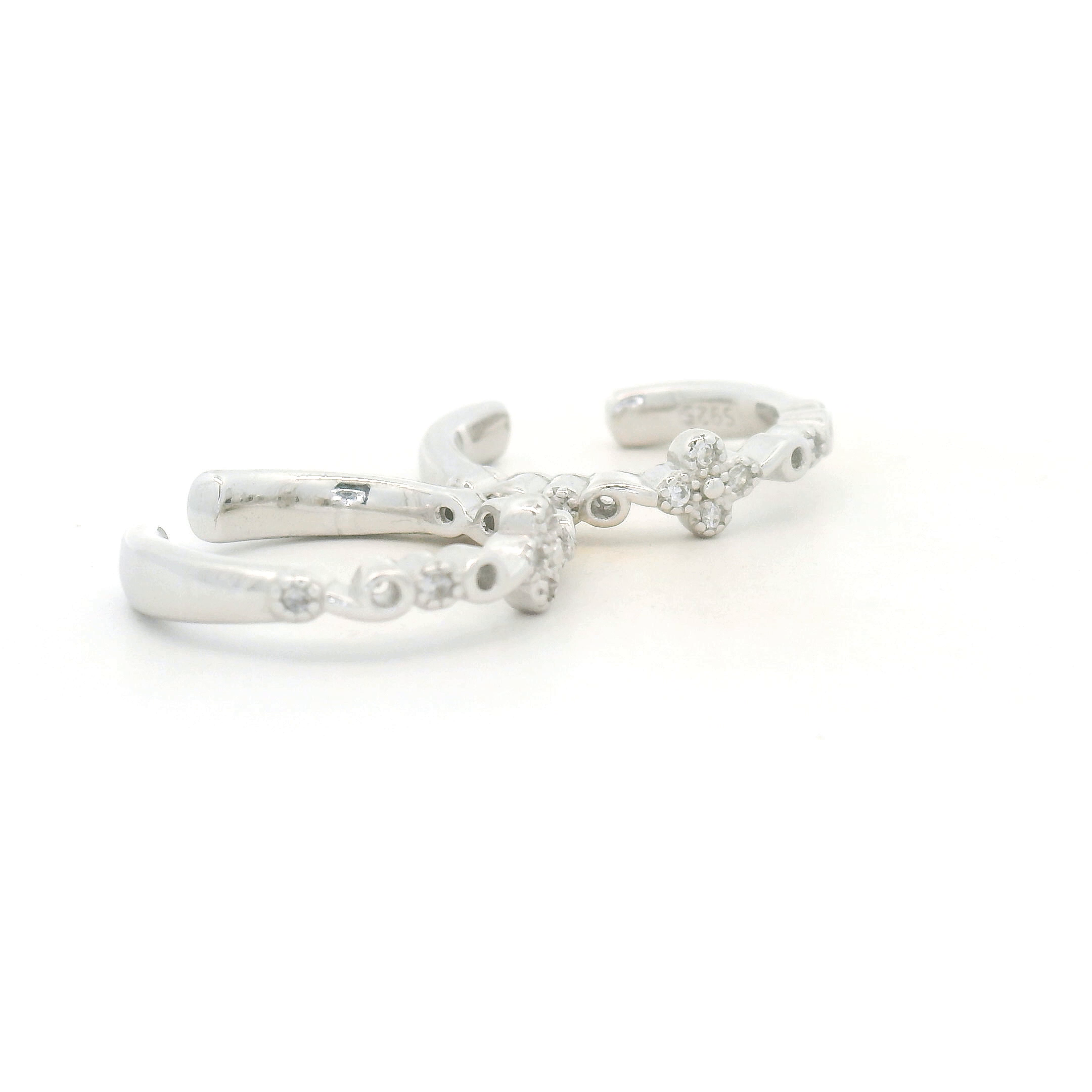 Occasion Silver Toe Rings with Sparkling Details
