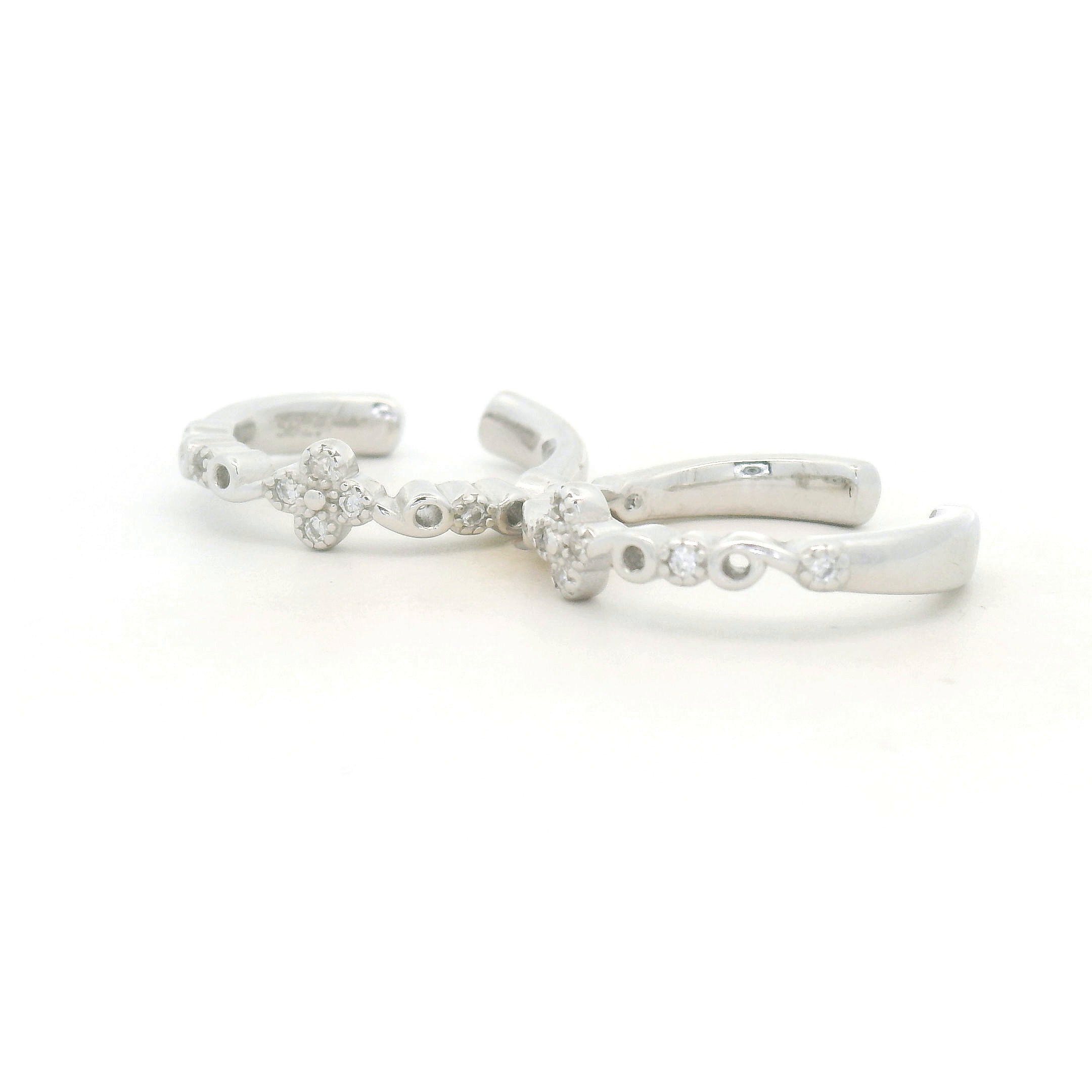 Occasion Silver Toe Rings with Sparkling Details