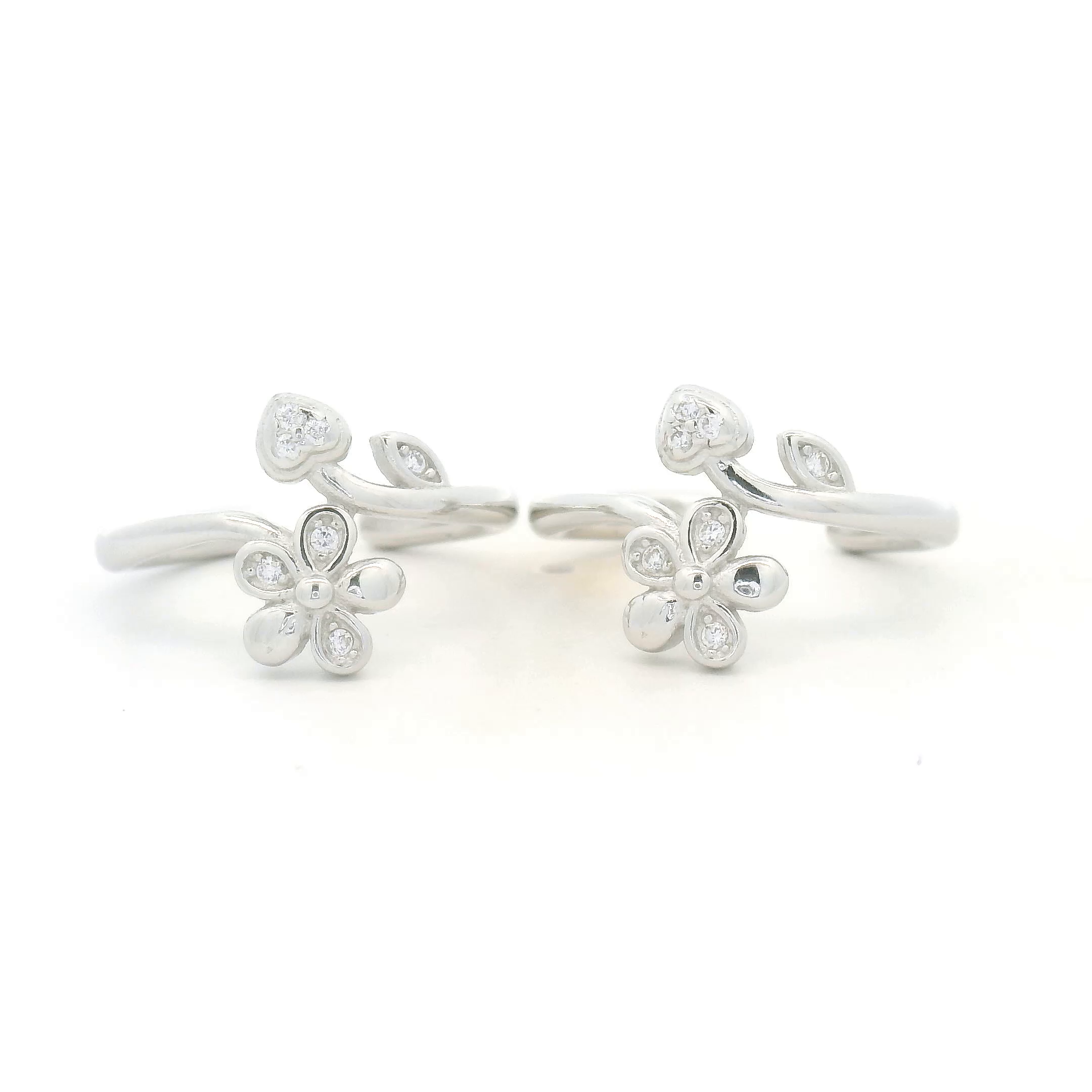 Regular Wear Floral Silver Toe Rings