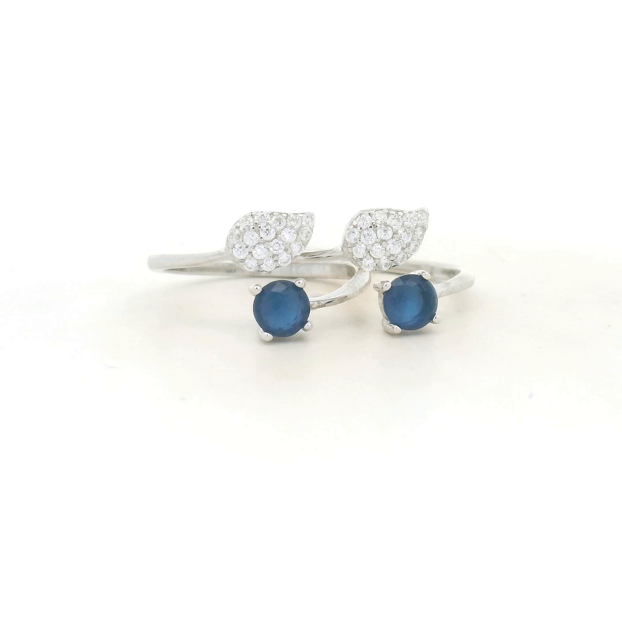 Elegant Silver and Blue Toe Ring Set
