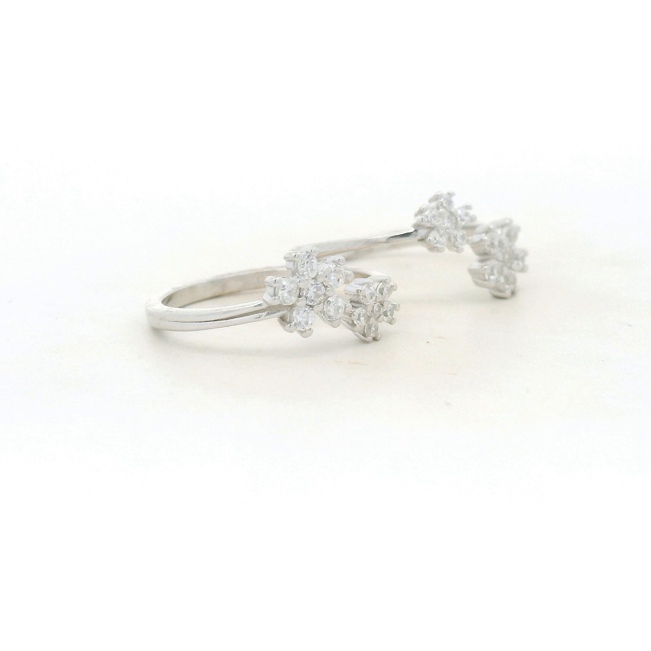 Silver Floral Diamond CZ Toe Rings