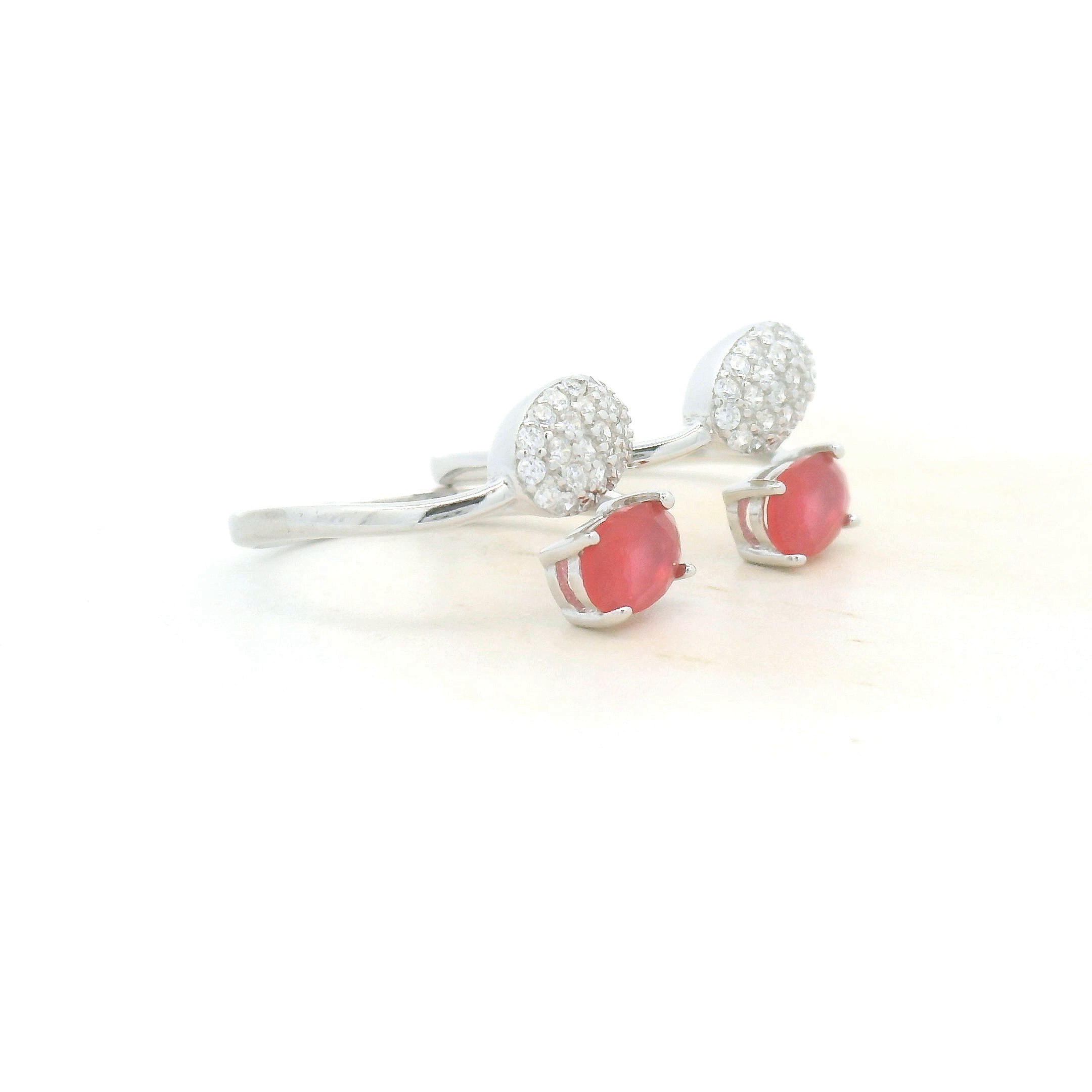 Elegant Pink Gemstone Toe Rings for Silver