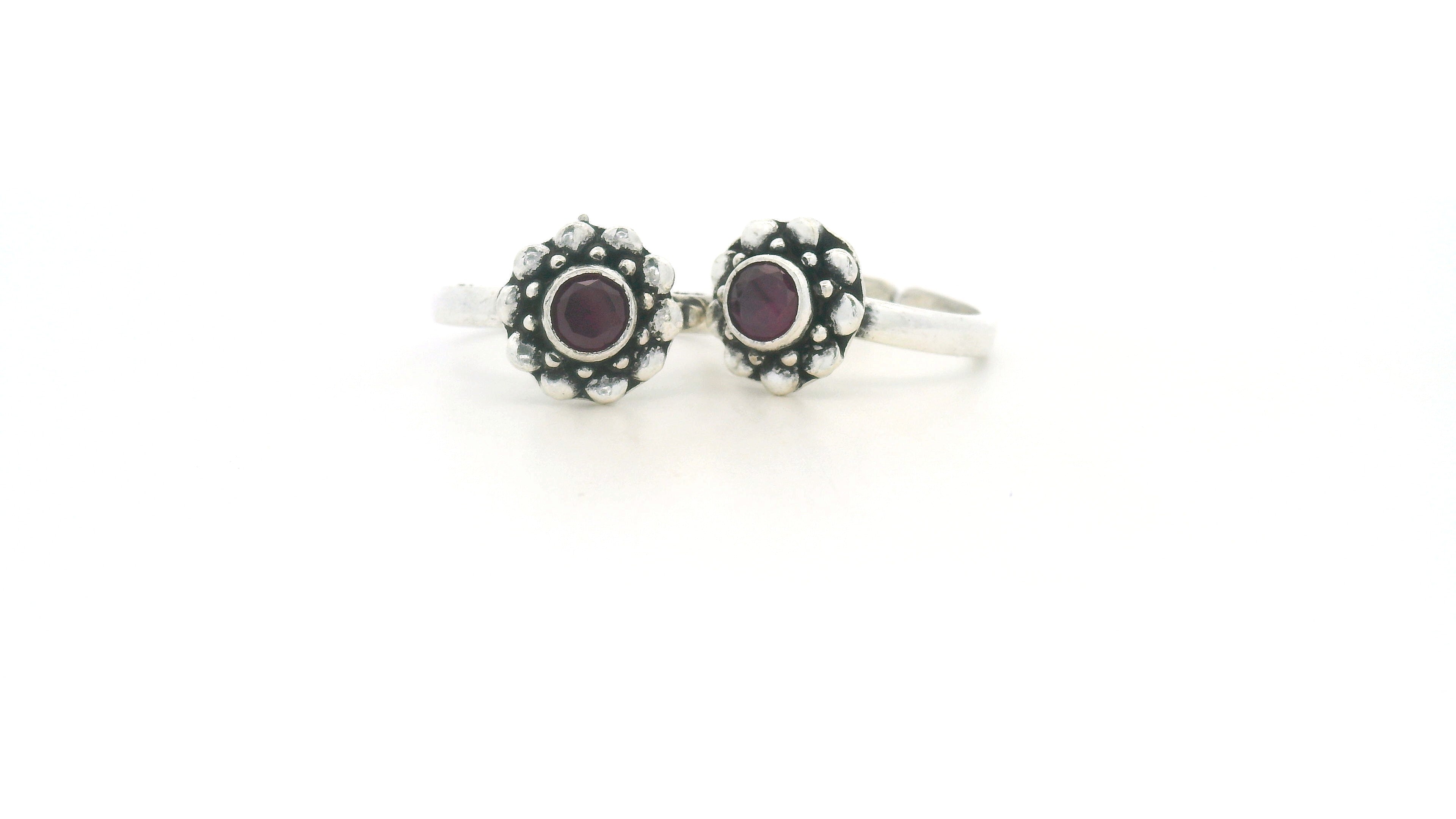 Ruby Toe Ring for Silver