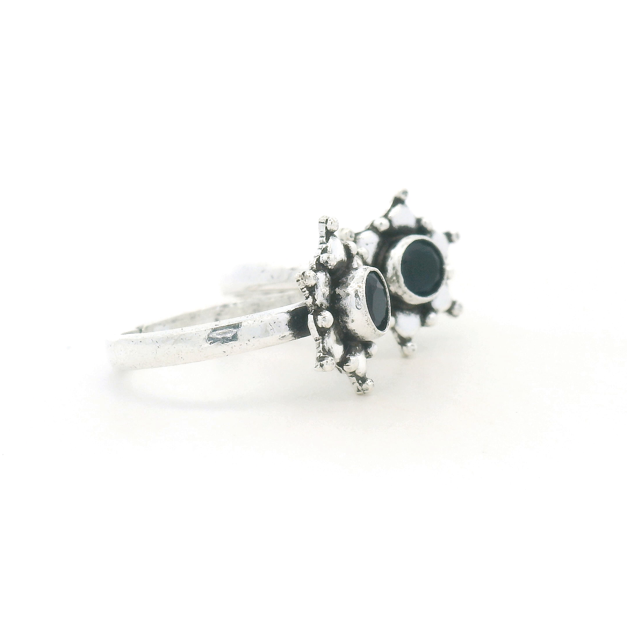 Elegant Silver Dual Stone Toe Ring