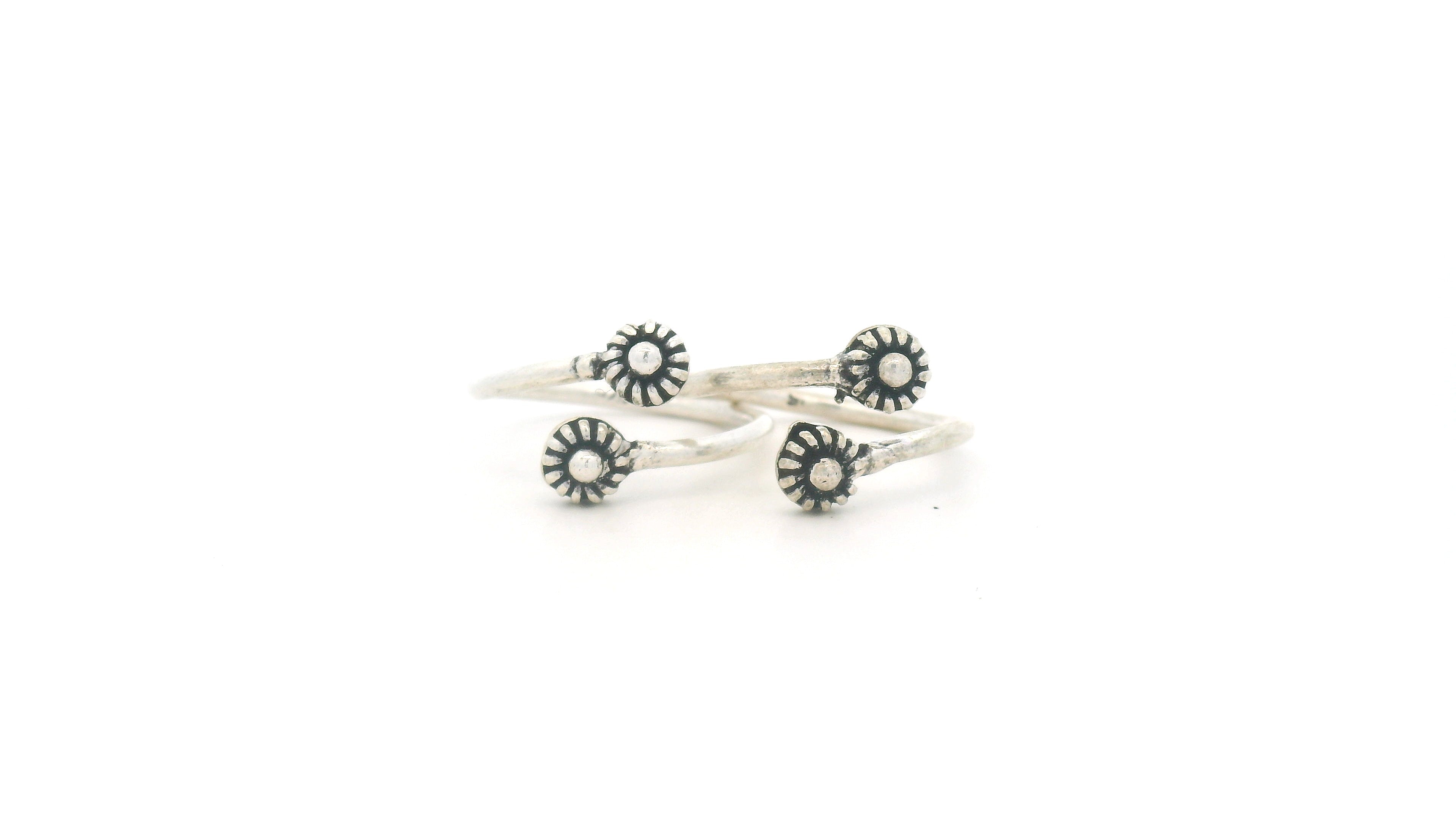 Stylish Silver Ring with Unique Design