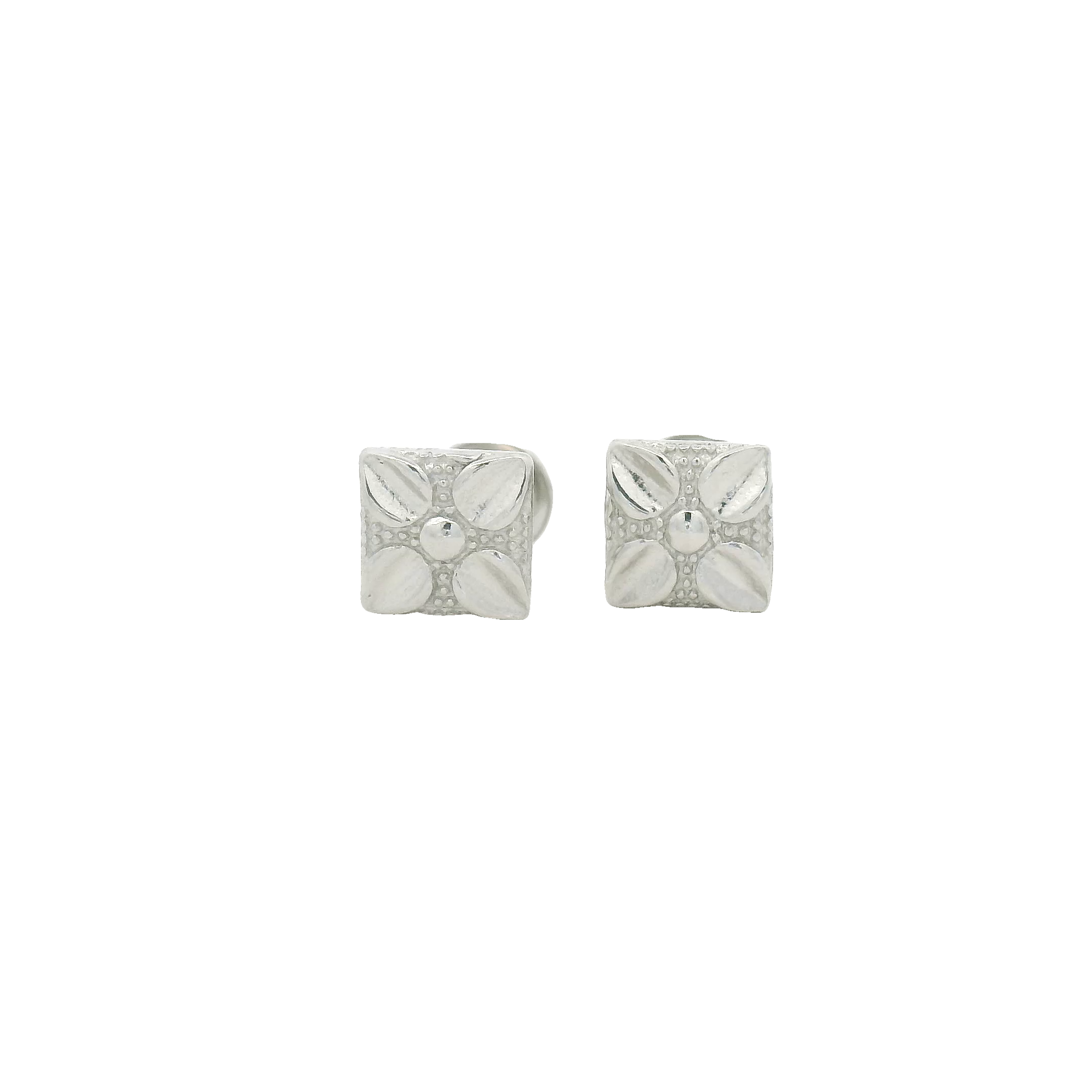 Lightweight Silver Studs for Women – Perfect Daily Jewellery