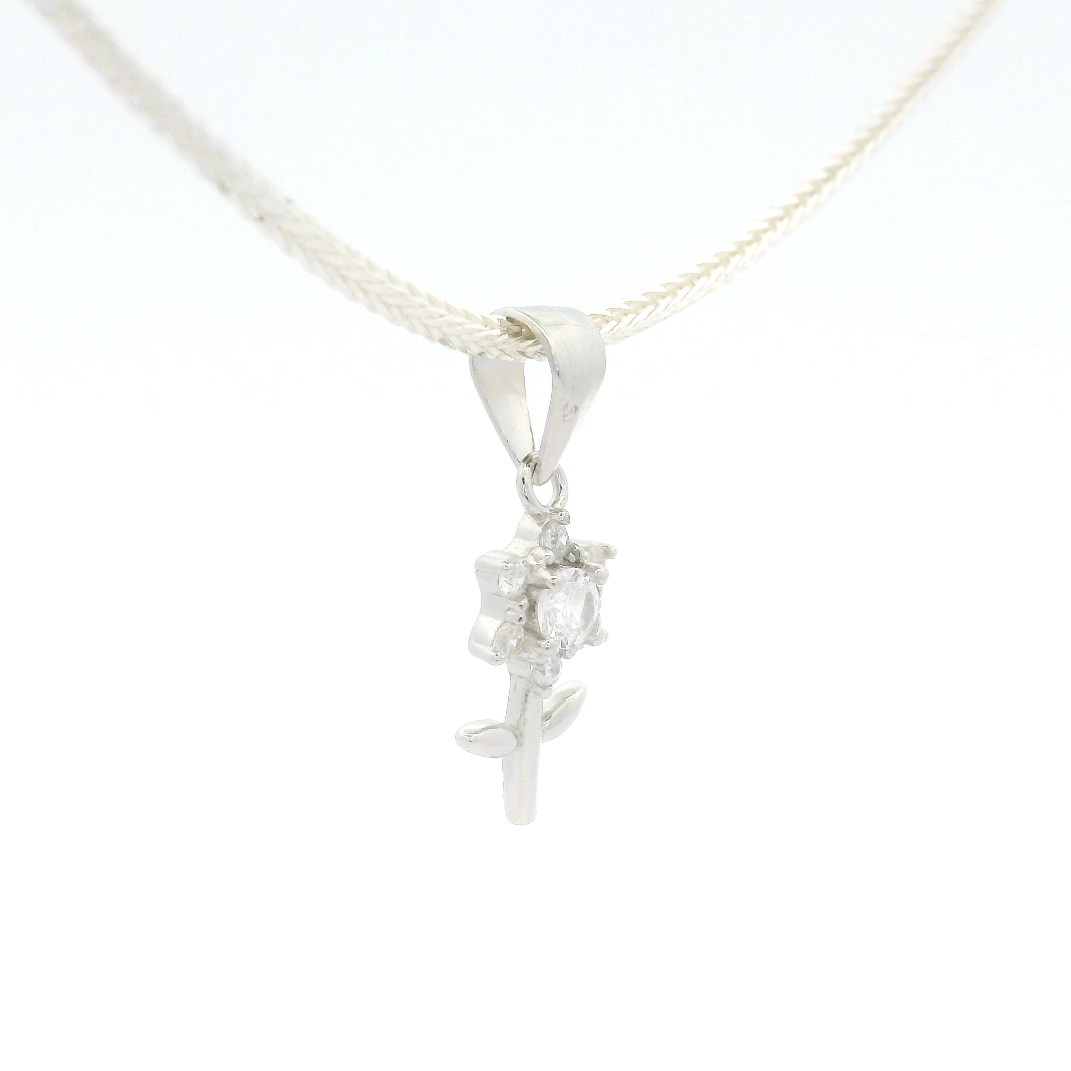 Beautiful Silver Rose Pendant