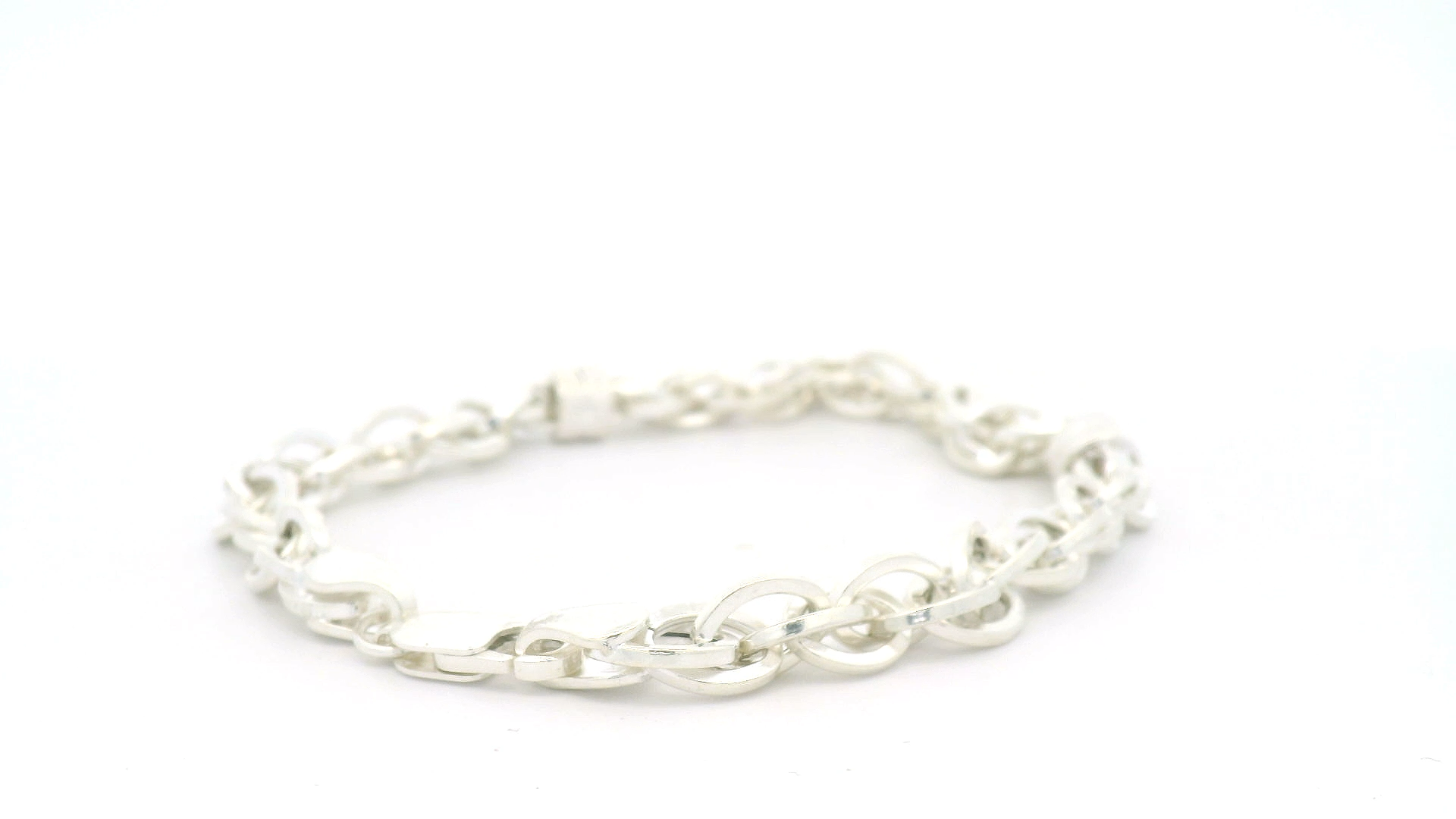 Elegant Silver Chain Bracelet