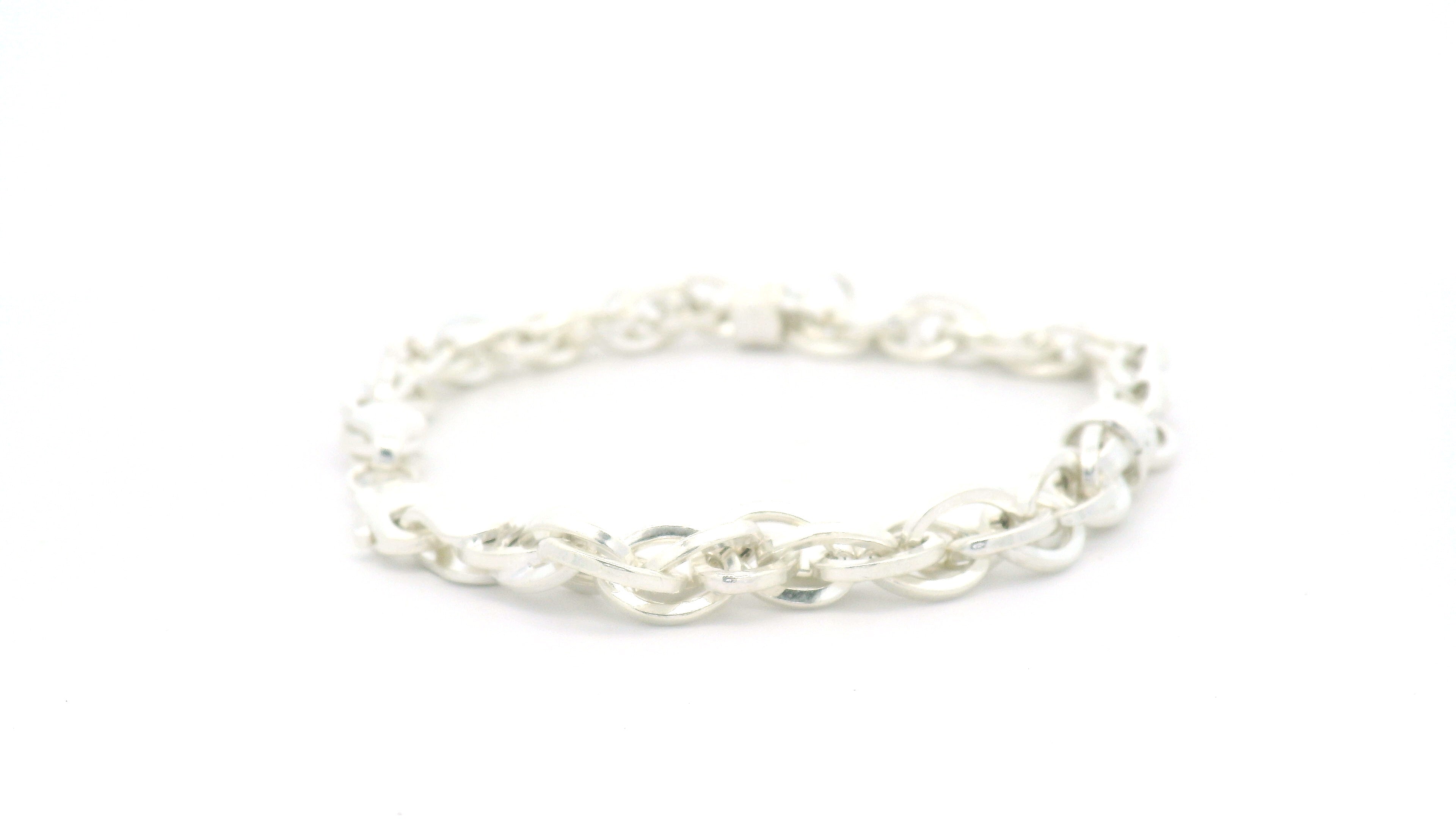 Elegant Silver Chain Bracelet