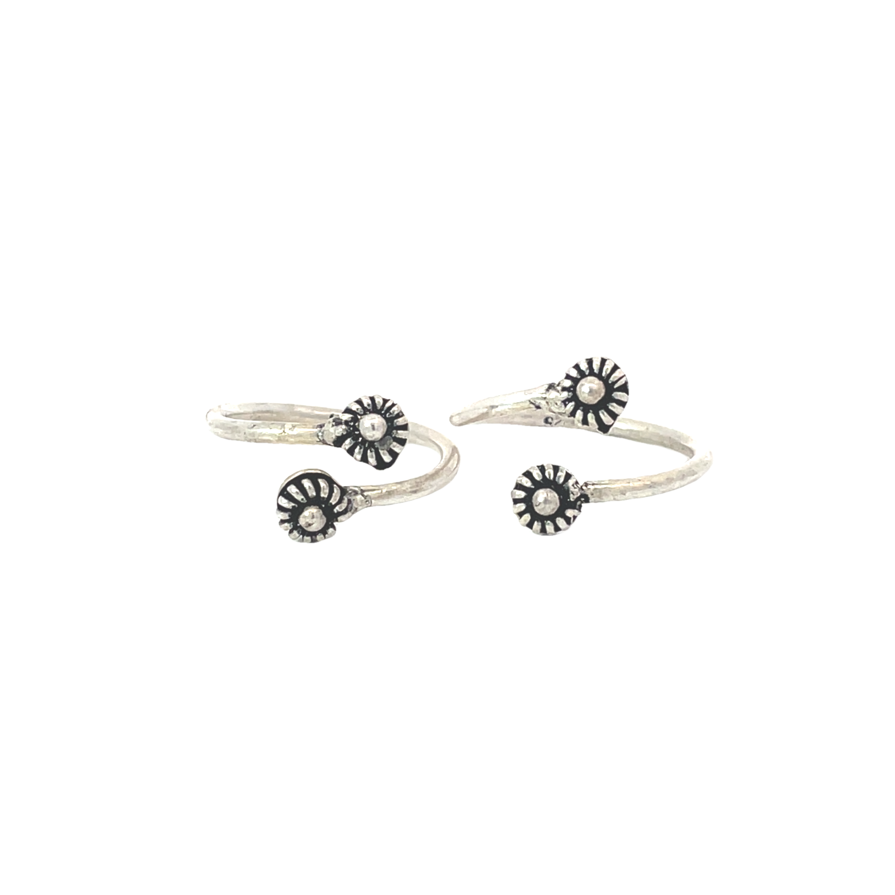 Elegant Silver Flower Toe Rings