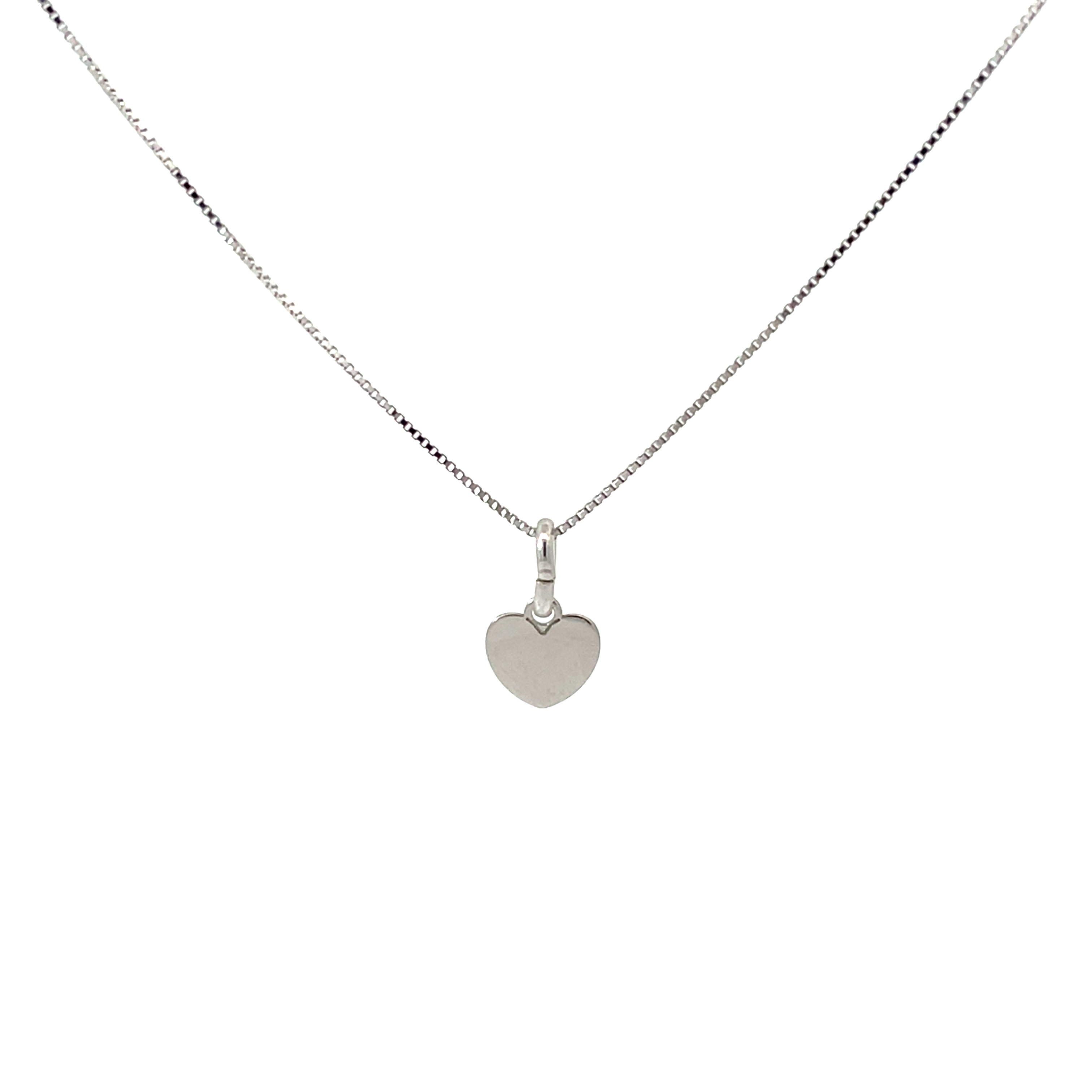 Elegant Silver Heart Pendant Chain