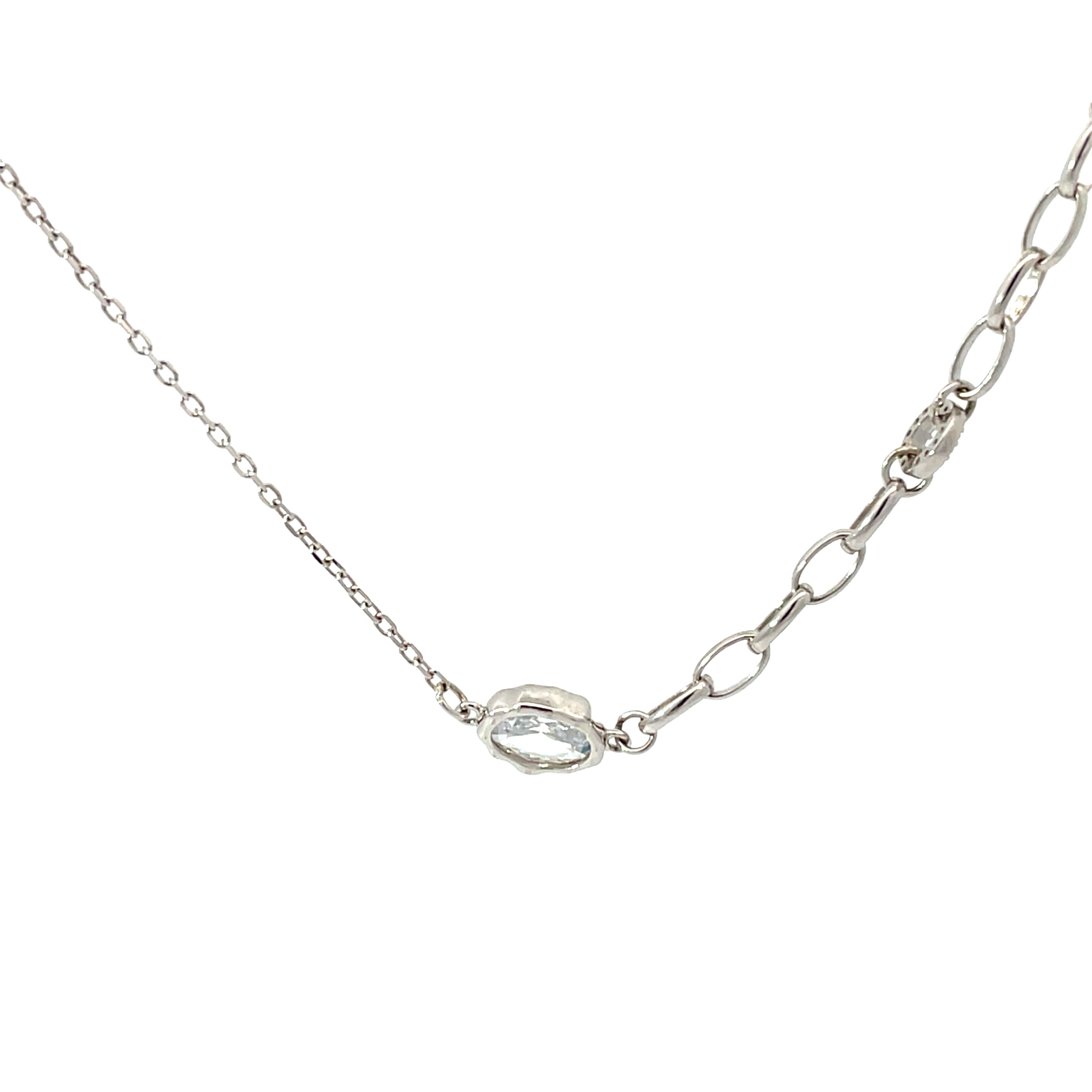 Elegant Silver Diamond Chain