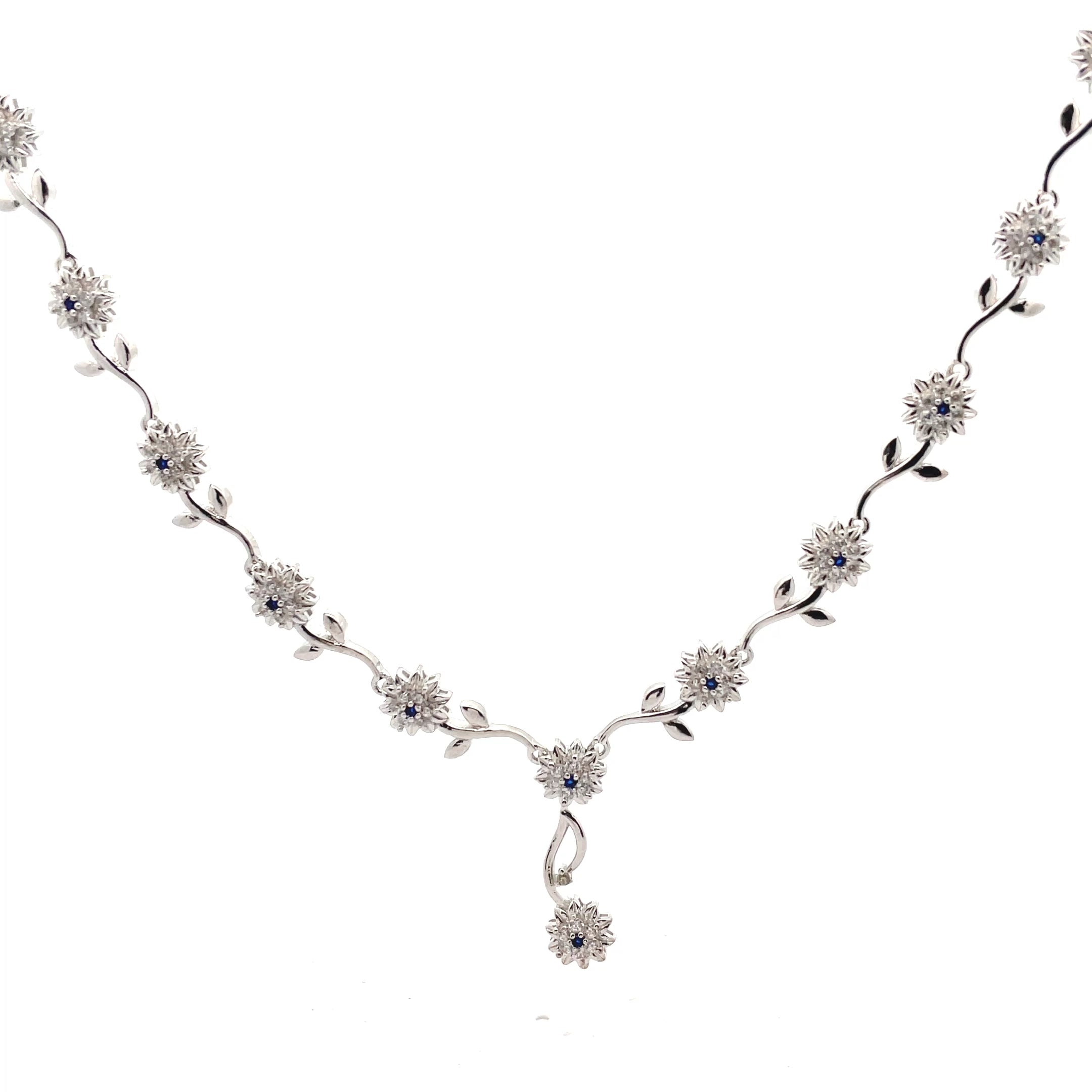 Elegant 925 Silver Floral Necklace Design