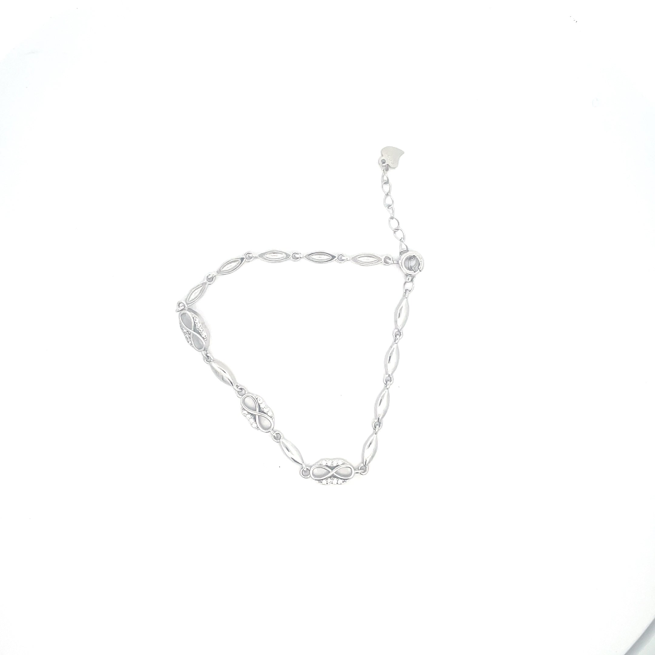 Minimal Butterfly Bracelet – Sleek Design in Sterling Silver