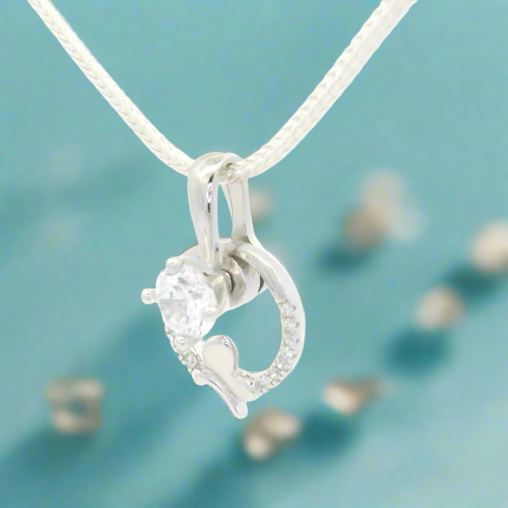 925 Silver Pendant with Sparkling Gem for Women