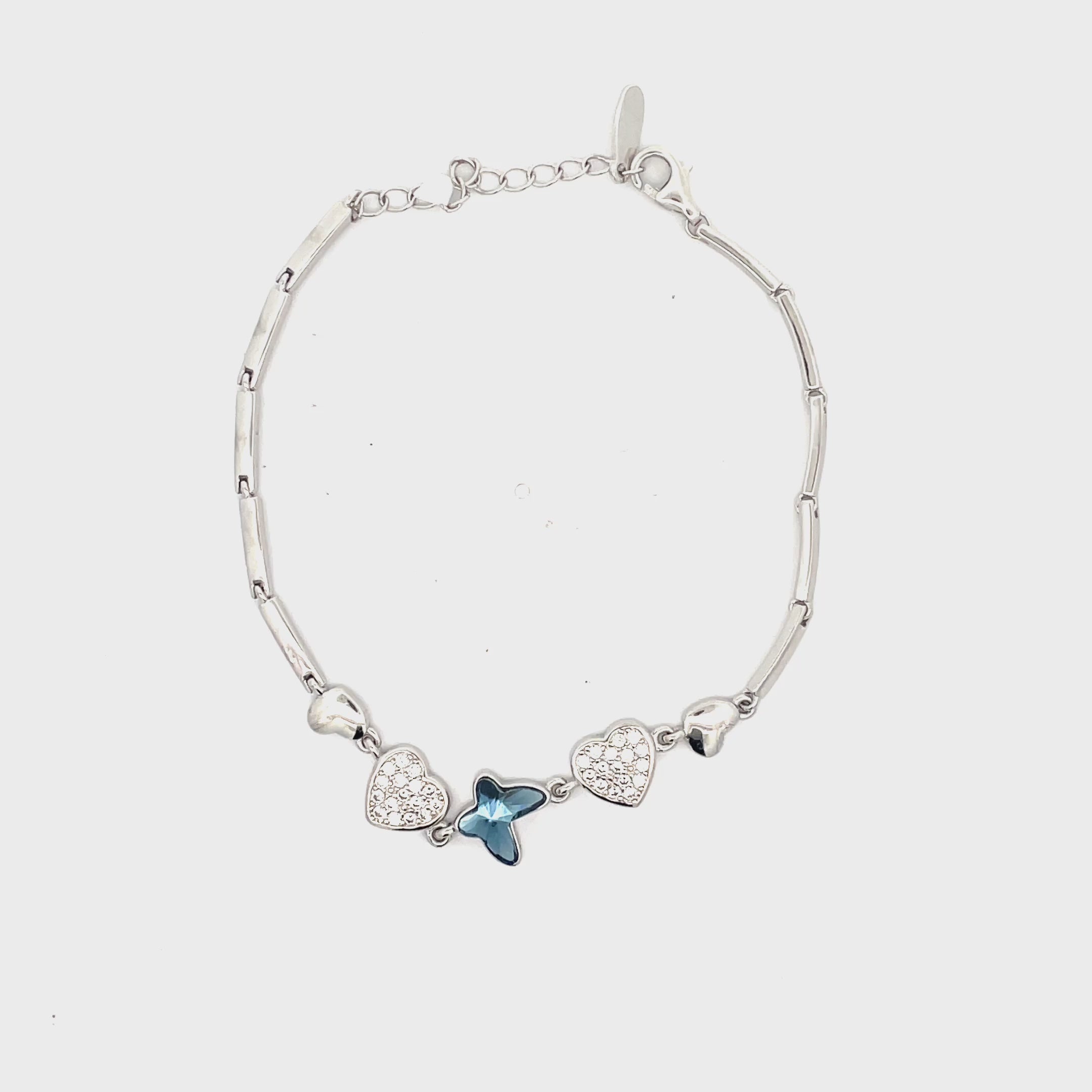 Elegant Silver Heart Bracelet