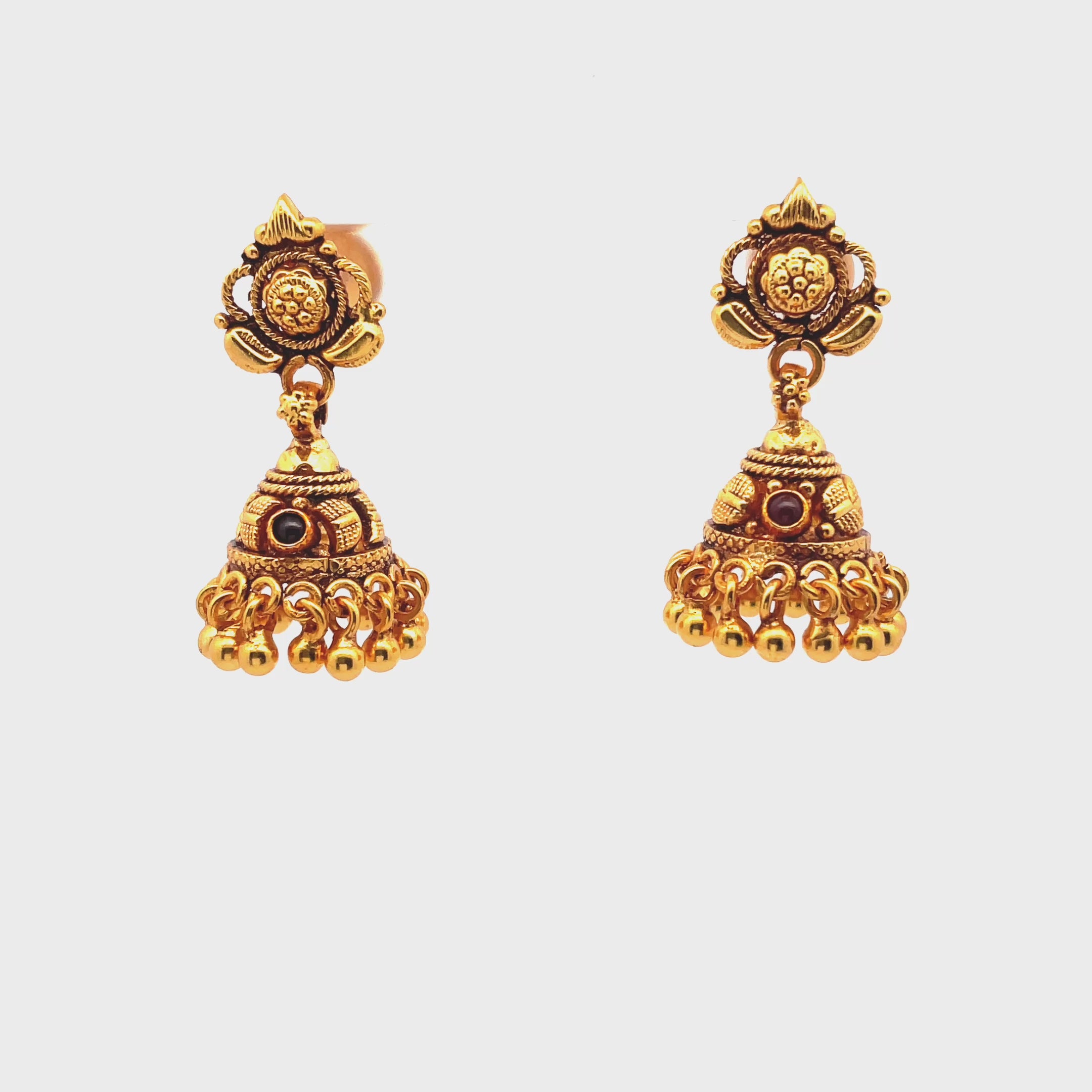 Elegant Traditional Gold Earrings