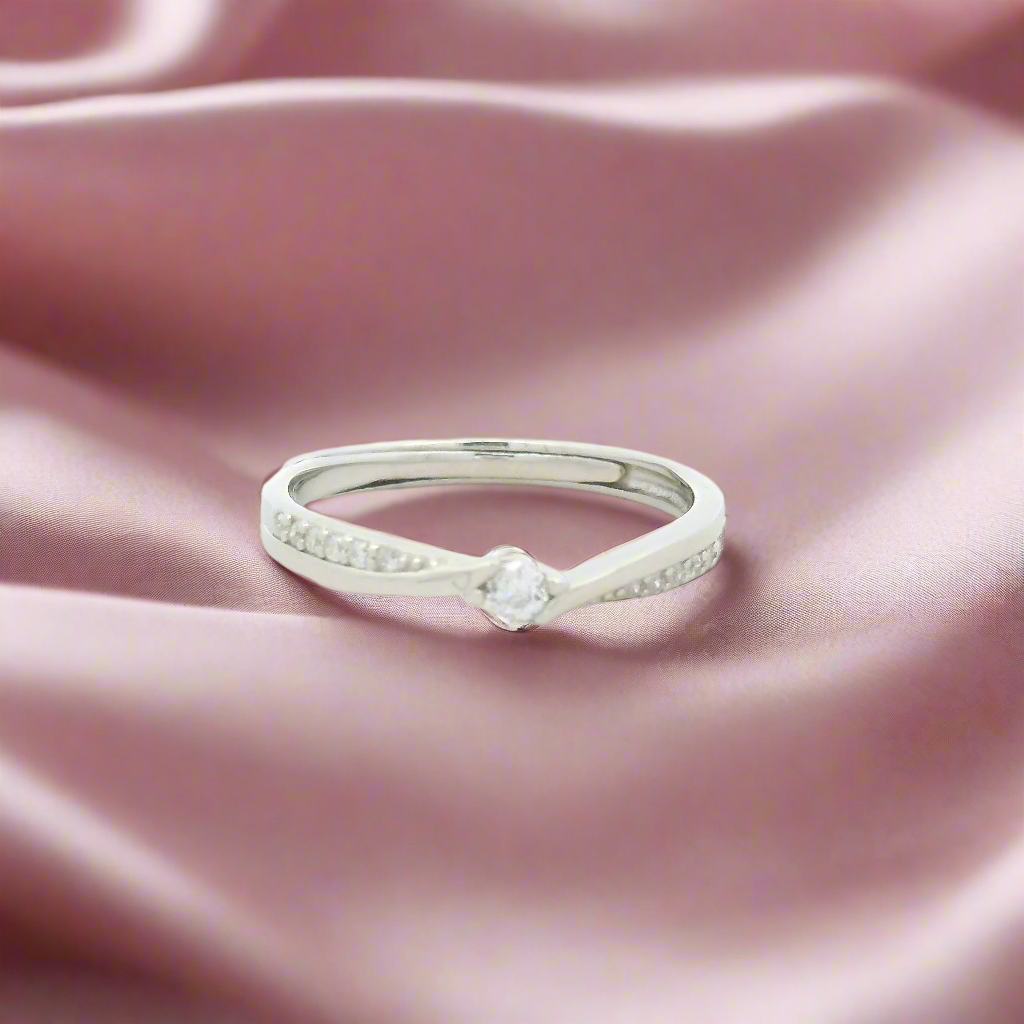 Regular Wear Sparkling Ring